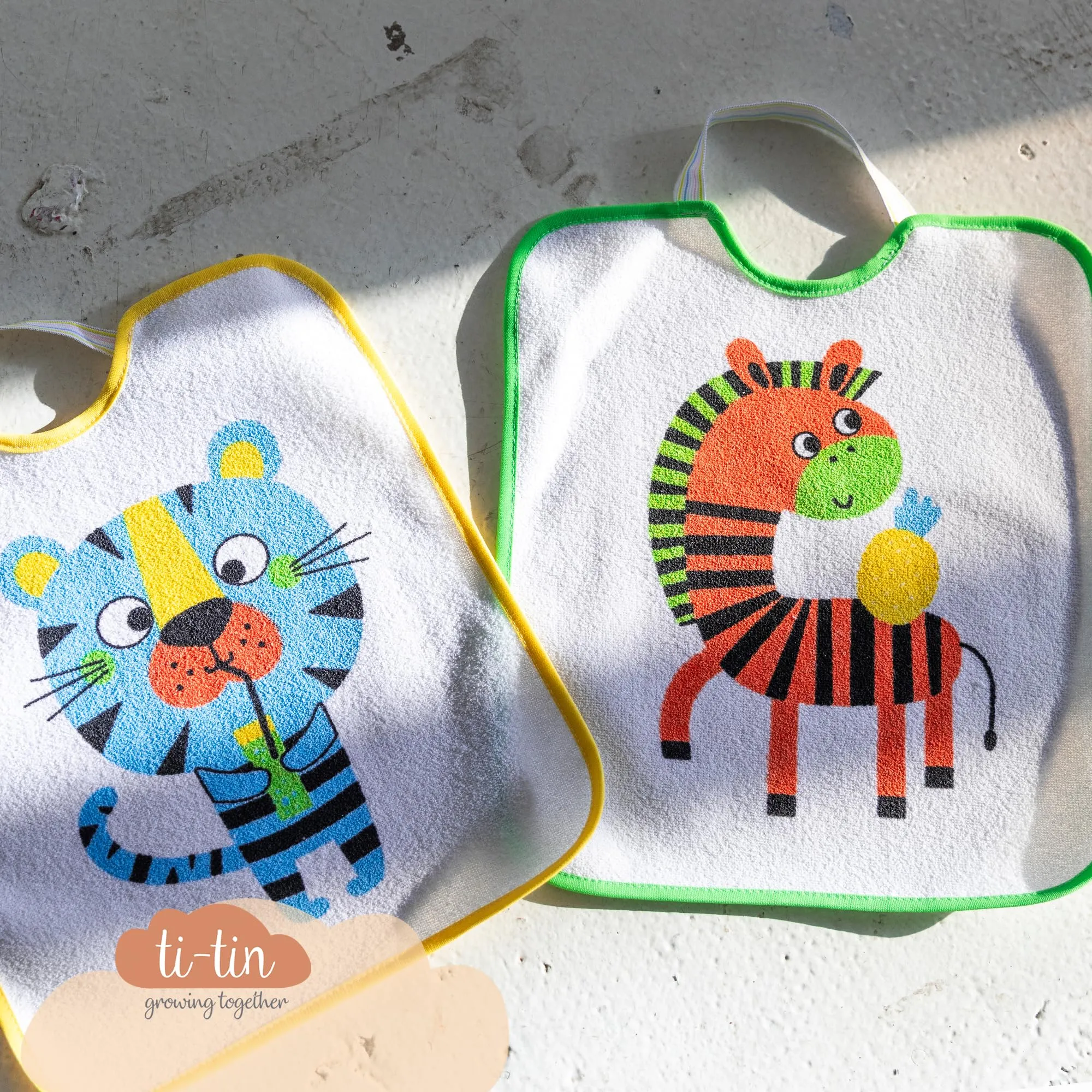 Ti TIN Bavaglini Impermeabili, Pack da 4, 28x32 cm, da 12 Mesi - immagine 10