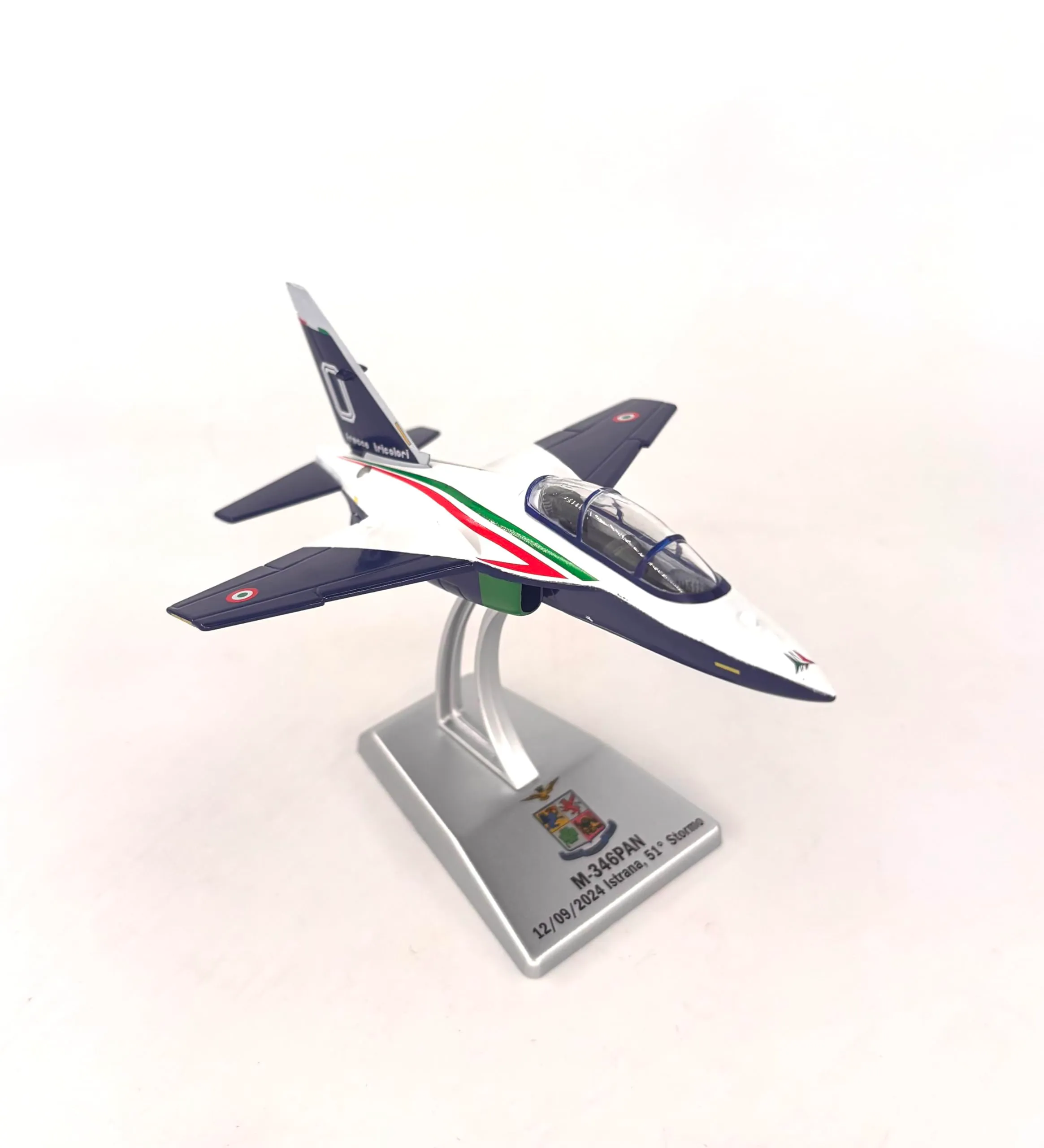 Italeri 48267 M-346 PAN Pony 0 Frecce Tricolori Die Cast Model, Scale 1:100 - immagine 4