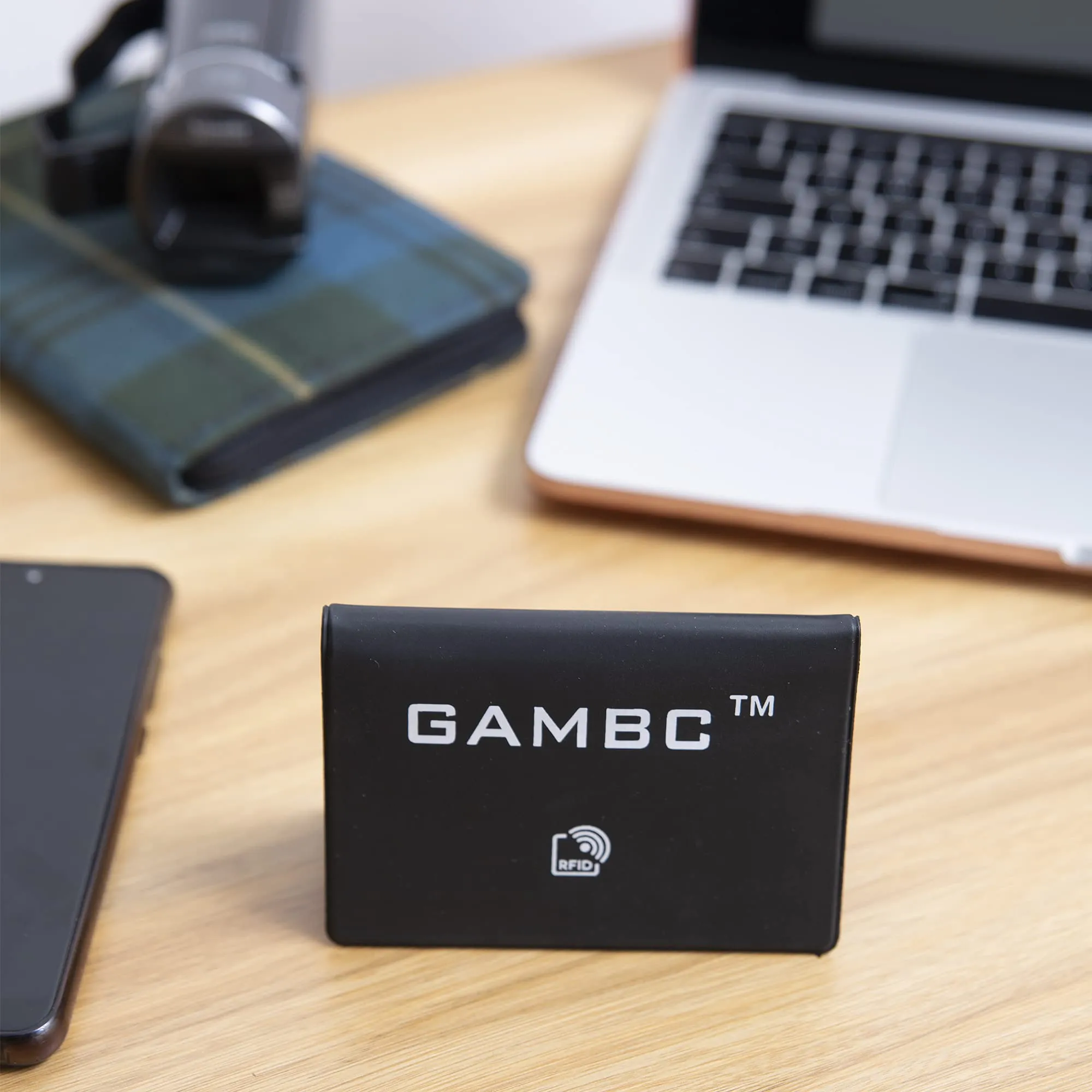 GAMBC Porta carte di credito uomo schermato RFID in plastica semirigida, fino a 8 carte, Nero - immagine 6