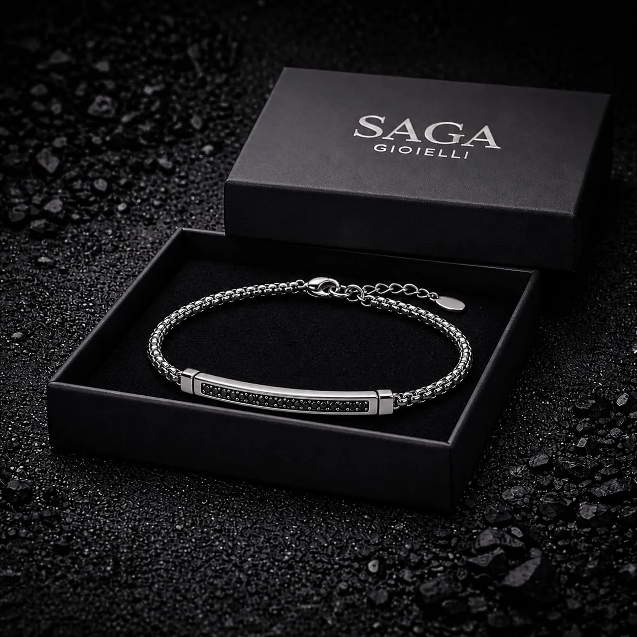 SAGA GIOIELLI Bracciale Uomo in Acciaio con Maglia Tonda, Barretta Centrale e Cristalli Neri, Argento, 4 mm - immagine 6