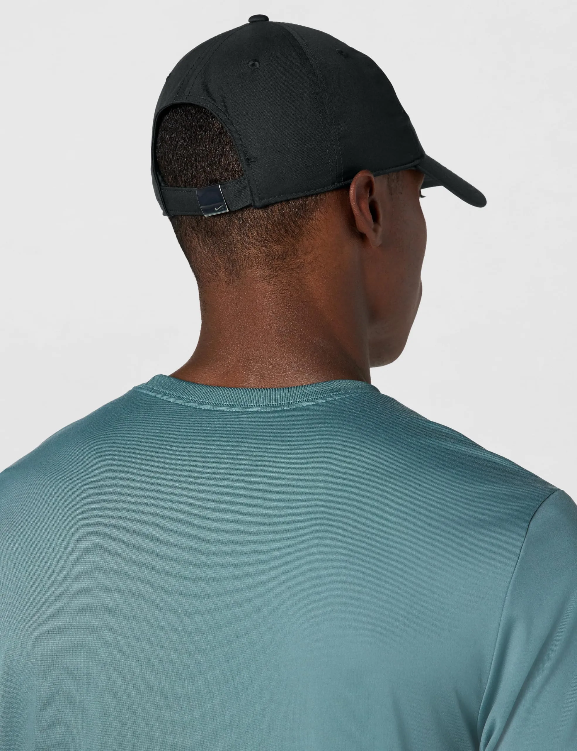 Nike Club Cappuccio, Nero/Argento Metallizzato, L/XL Uomo - immagine 3