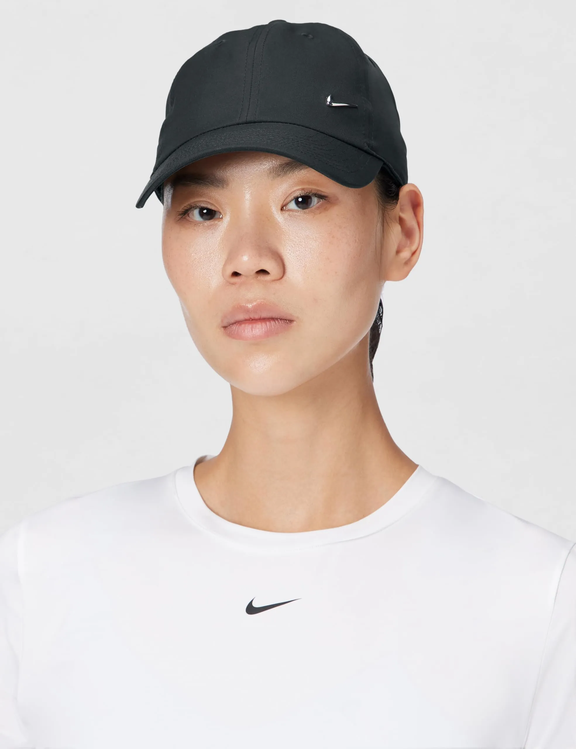 Nike Club Cappuccio, Nero/Argento Metallizzato, L/XL Uomo - immagine 4