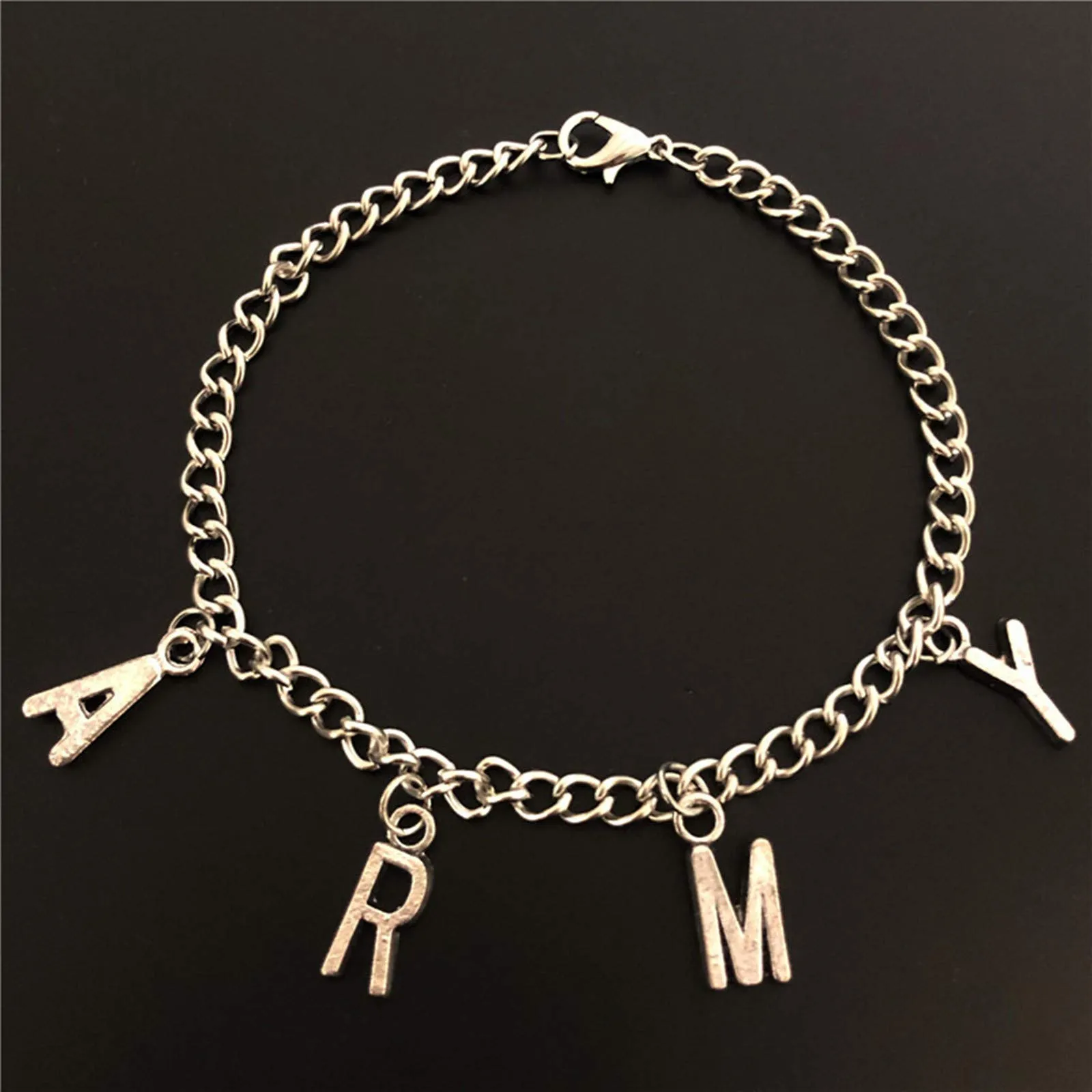XHBTS Set Collana e Bracciale con Lettera Iniziale in Argento e Lega, Tema BTS Jimin ARMY, con Mini Panno e Scatola - immagine 6