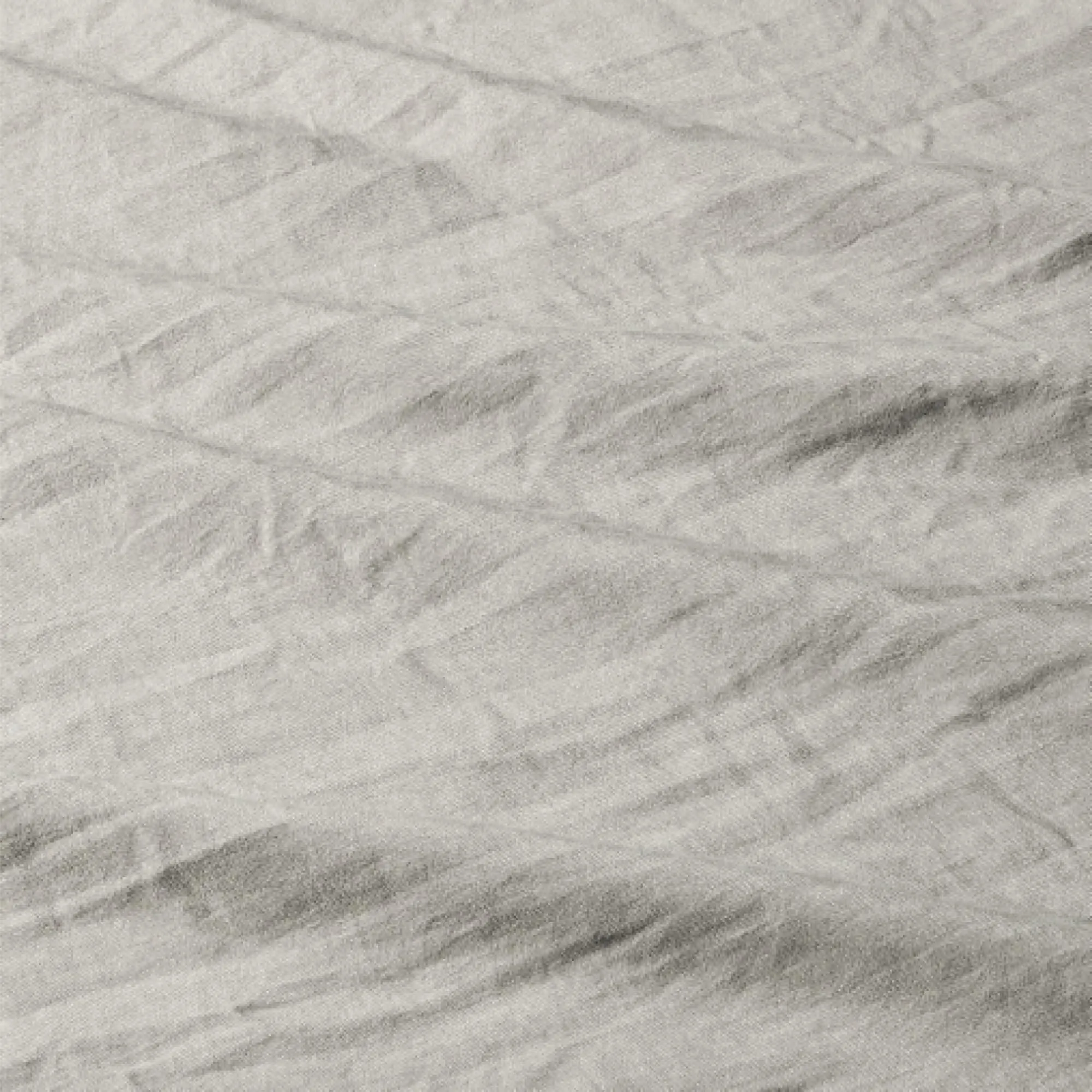 Amazon Basics Set Copripiumino Singolo in Microfibra, 135 x 200 cm e 1 Federa 50 x 80 cm, Grigio - immagine 4