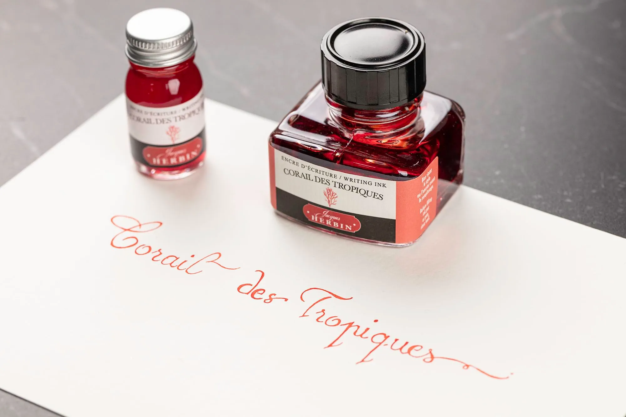 Jacques Herbin 13059T Inchiostro per penna stilografica e roller, 30 ml, Rosso Corallo dei Tropici - immagine 6
