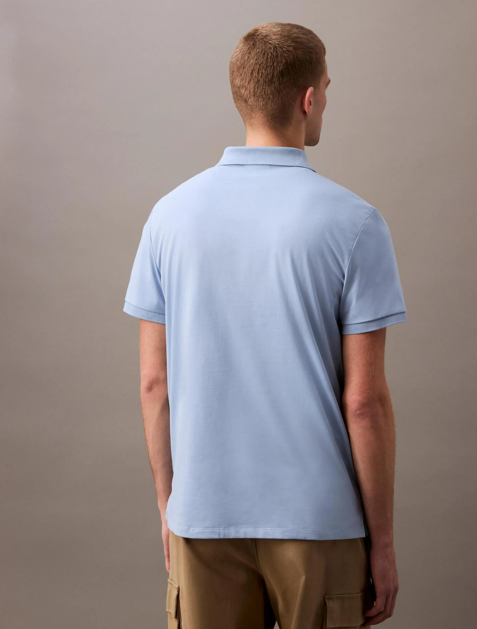 Calvin Klein Polo da uomo in cotone liscio con logo monogramma, Acqua Pozzo, XXL - immagine 6
