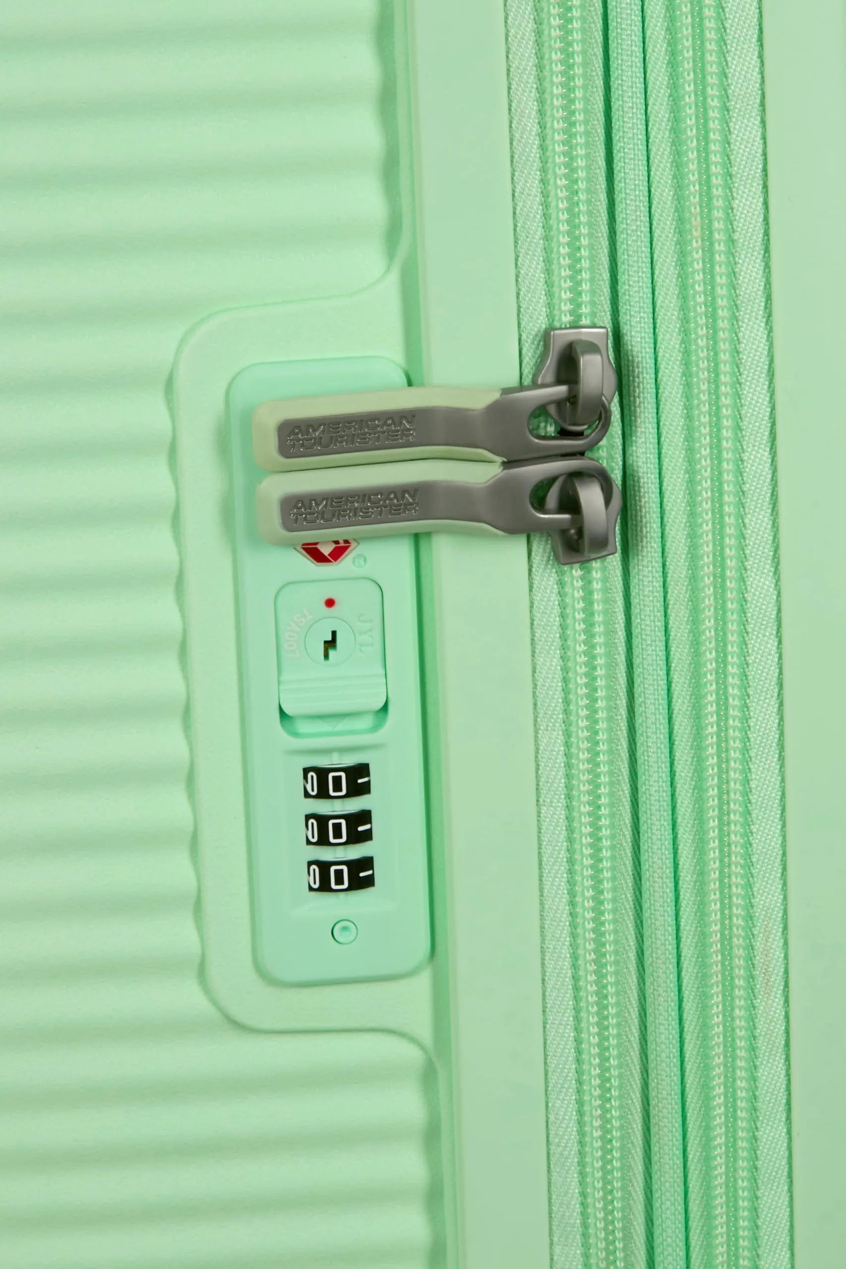 American Tourister Soundbox Trolley, 67 cm, Verde Pastello - immagine 8