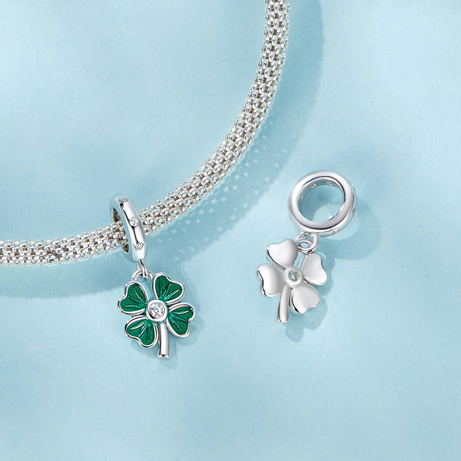NINGAN 925 Argento Sterling Trifoglio Verde e Coccinella Pendente Perla Zircone Charm per Braccialetto e Collana - immagine 2