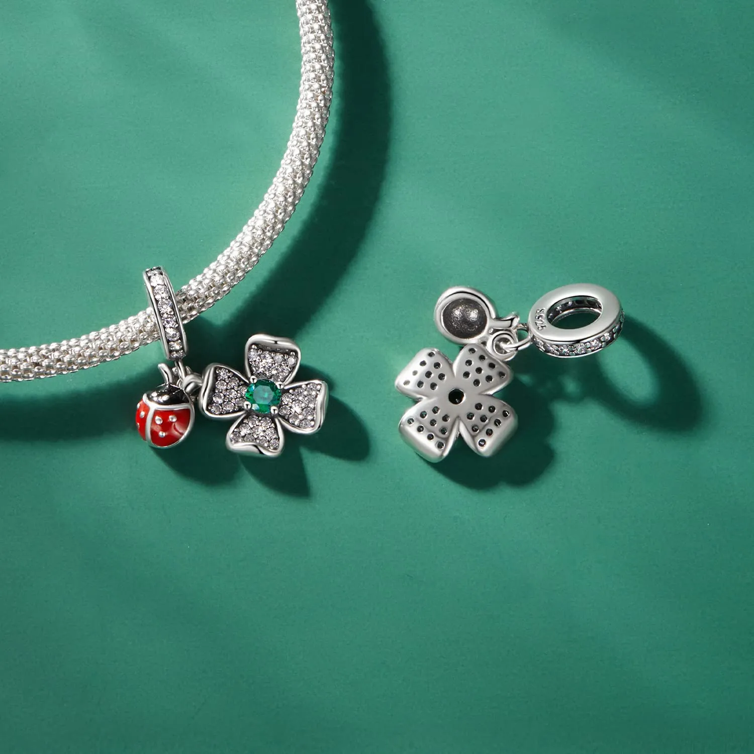 NINGAN 925 Argento Sterlina Ciondolo Quadrifoglio e Coccinella con Perla e Zirconio 5A per Bracciale e Collana - immagine 3