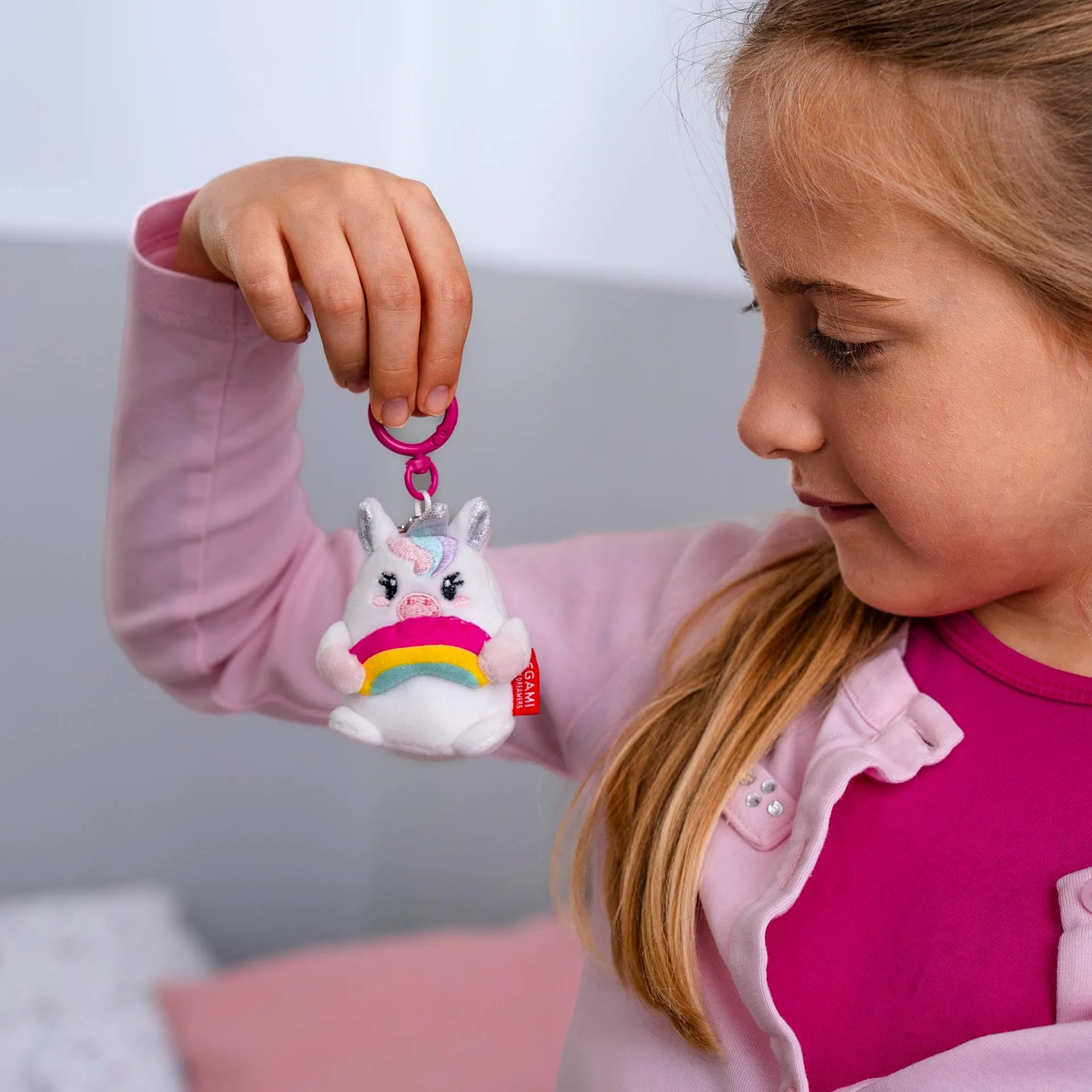 Legami Portachiavi Super Soft Unicorn, Peluche con Messaggio Inciso e Moschettone in Zinco, 7x11 cm - immagine 6