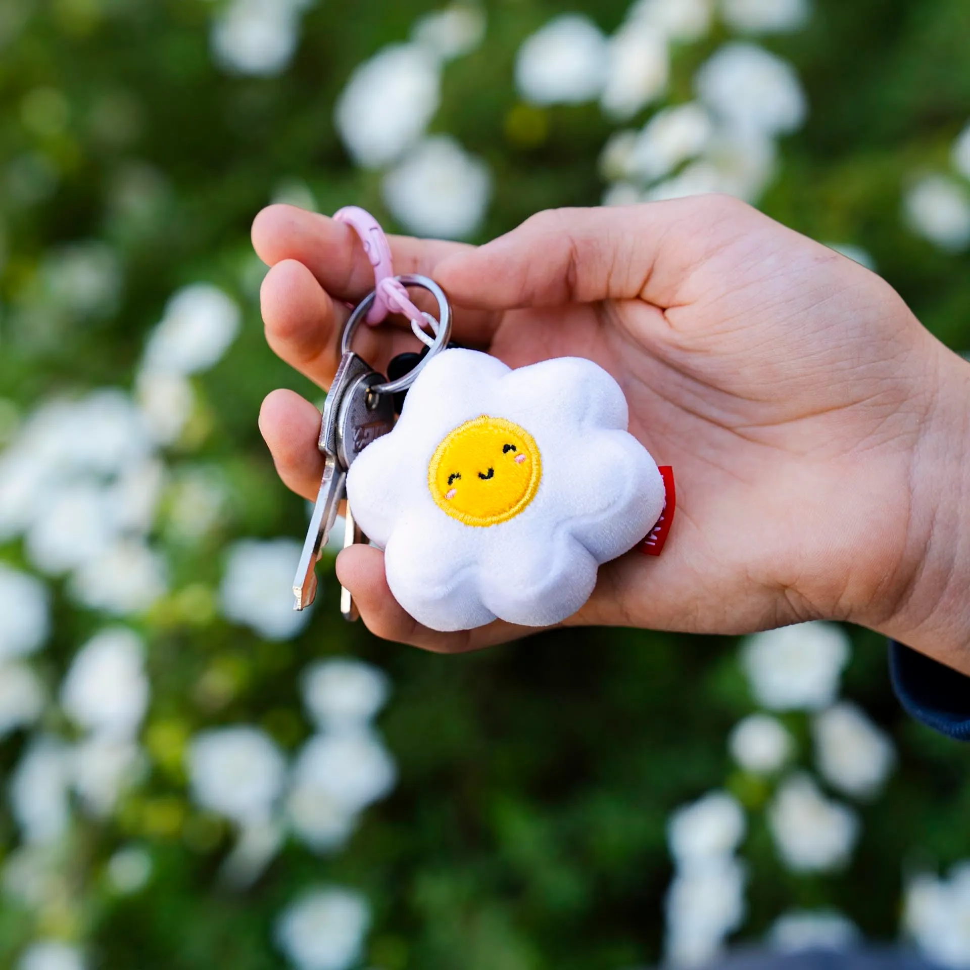 Legami Portachiavi Super Soft Daisy, Peluche con Messaggio e Moschettone, 7x11 cm - immagine 6