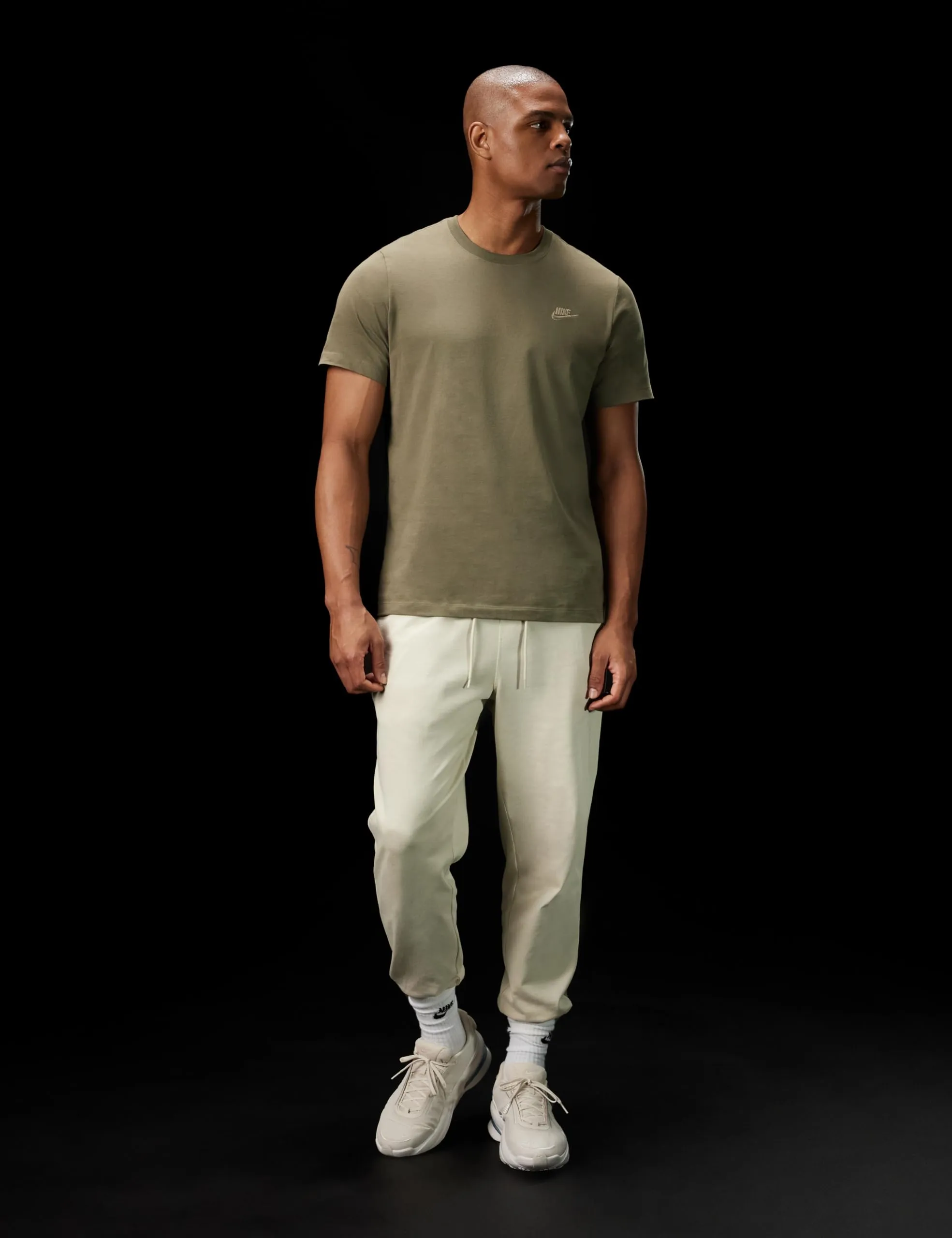 Nike Club T-Shirt Medium Olive/Parachute Beige S - immagine 3