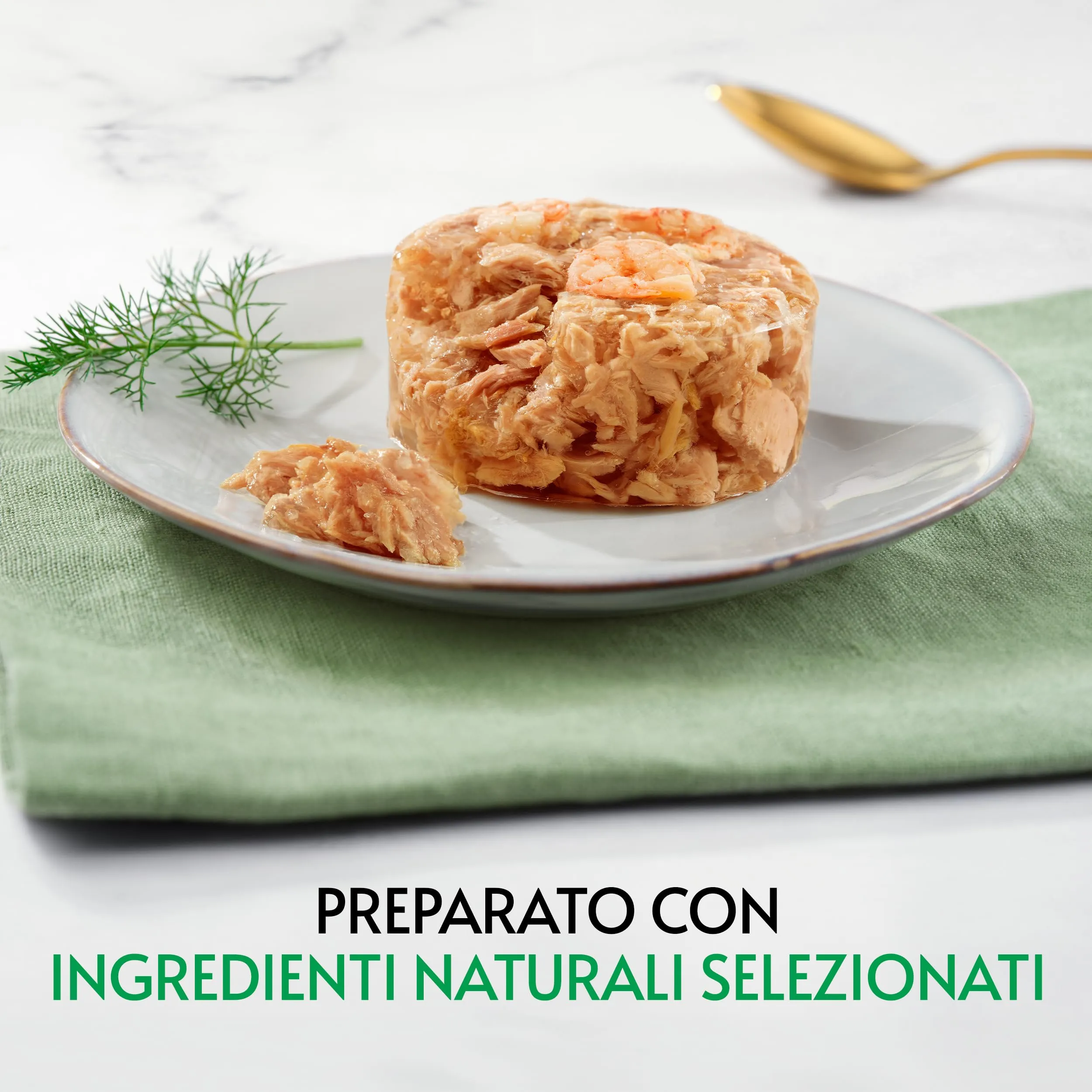 Gourmet Nature's Creations Cibo Umido per Gatti Adulti Fiocchi di Tonnetto Naturale e Gamberetti in Gelée, 24 x 70g - immagine 4