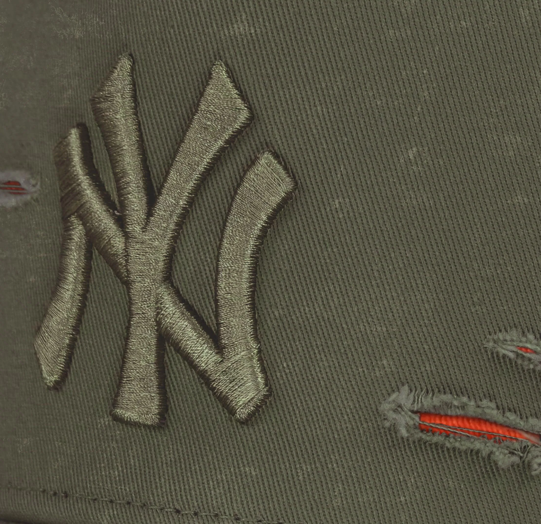 New Era New York Yankees MLB 9Forty E-Frame Distressed Adjustable Cap - Verde Oliva - immagine 3