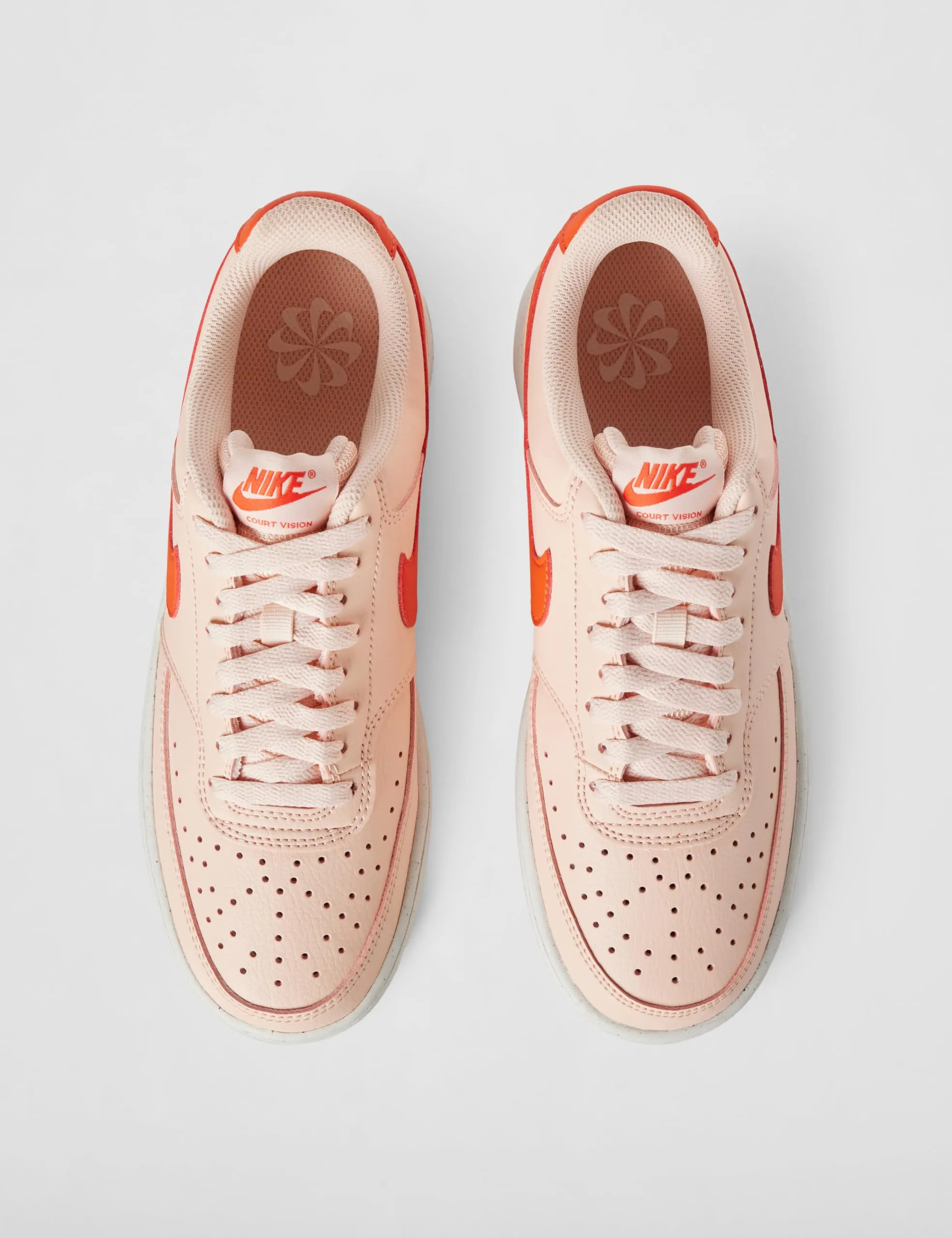 Nike Court Vision Lo NN Sneaker Donna, Rosso Picante Corallo Lavato, 39 EU - immagine 5
