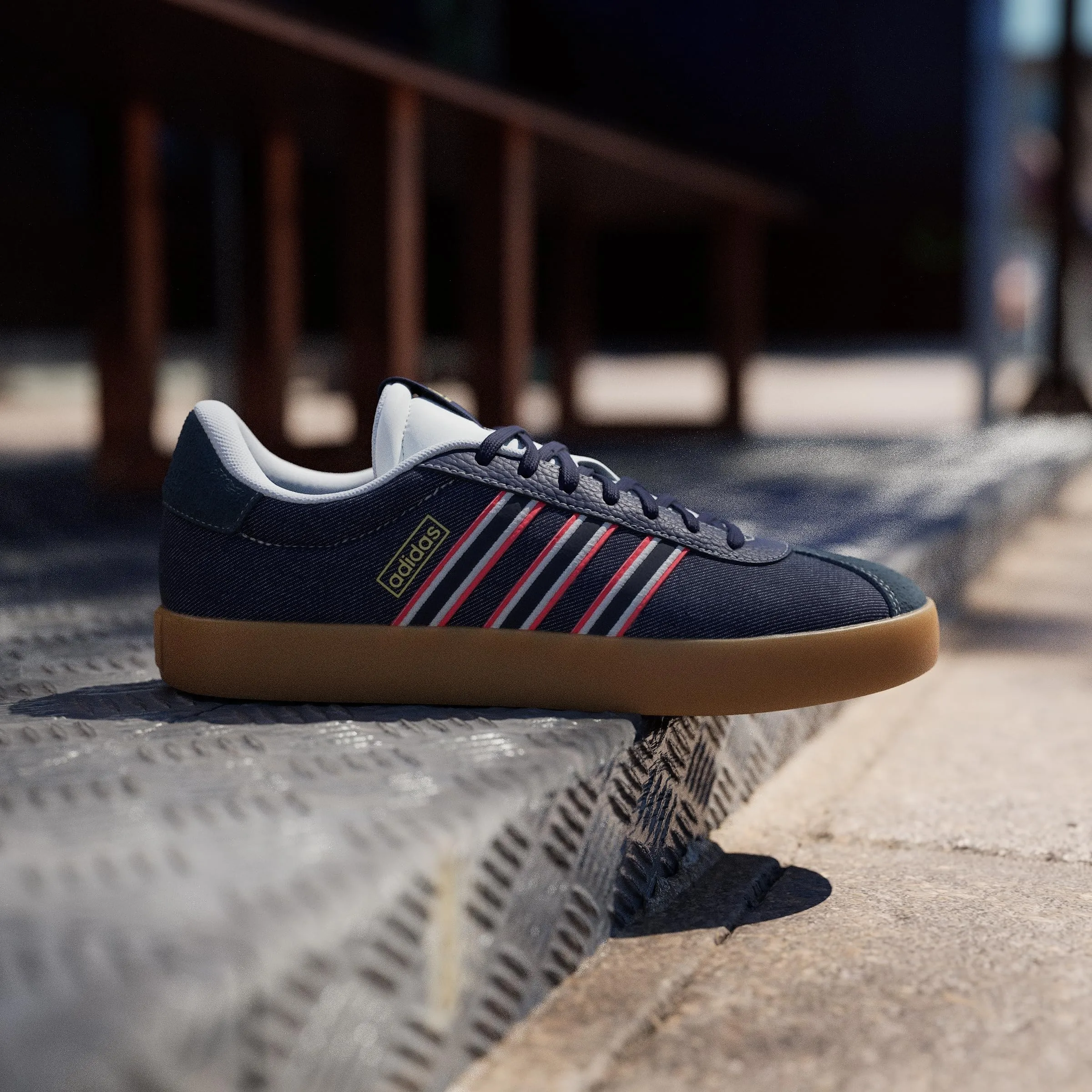 Adidas VL Court 3.0 Shoes, Dark Blue/Aurora Ink/Core White, 40 EU - immagine 2