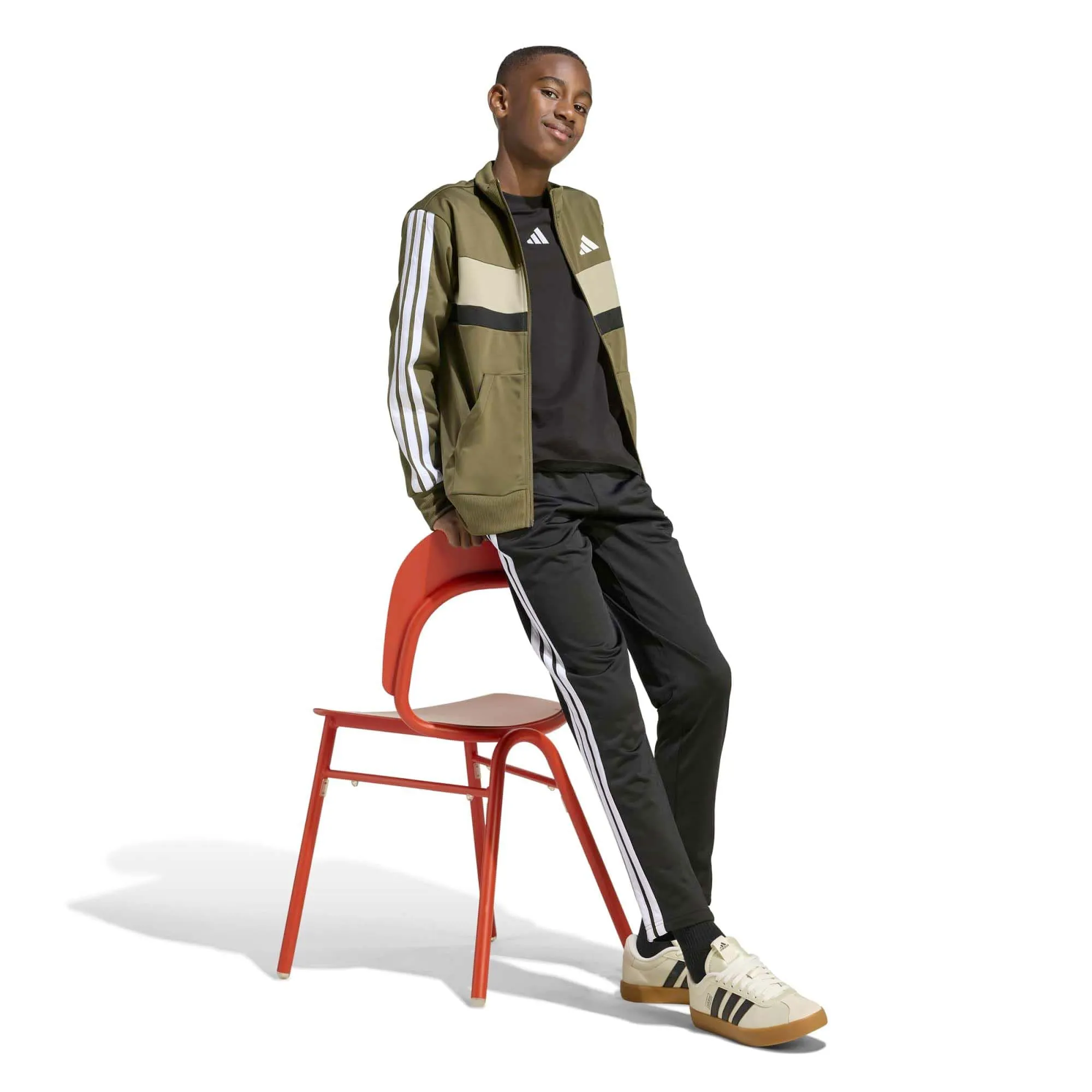 adidas Kids Seasonal Essentials Tiberio 3 Stripes Tricot Tracksuit, Olive Strata/White, 7-8 Years - immagine 3