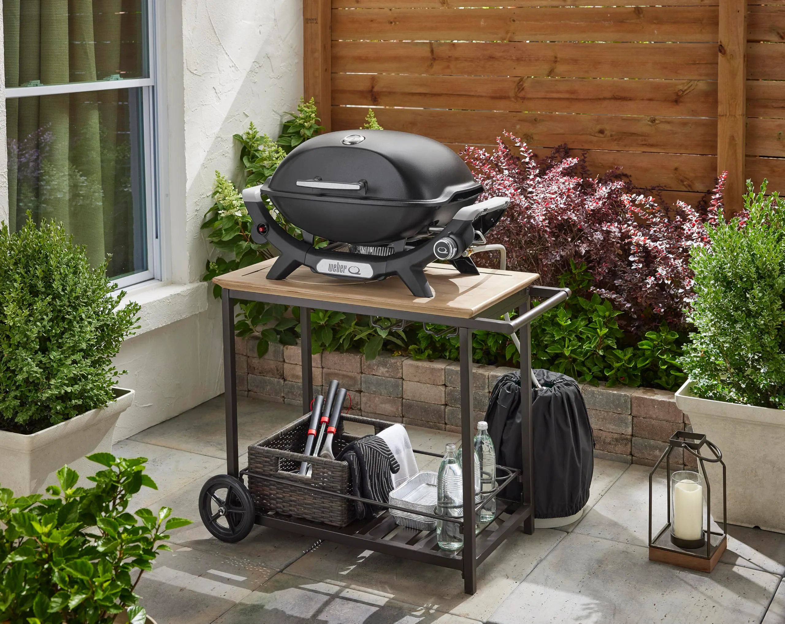 Weber Q2100N Barbecue a Gas, Superficie Grill 53 x 38 cm, 1 bruciatore, Griglia in ghisa Smaltata in Porcellana - Nero (1501082) - immagine 5