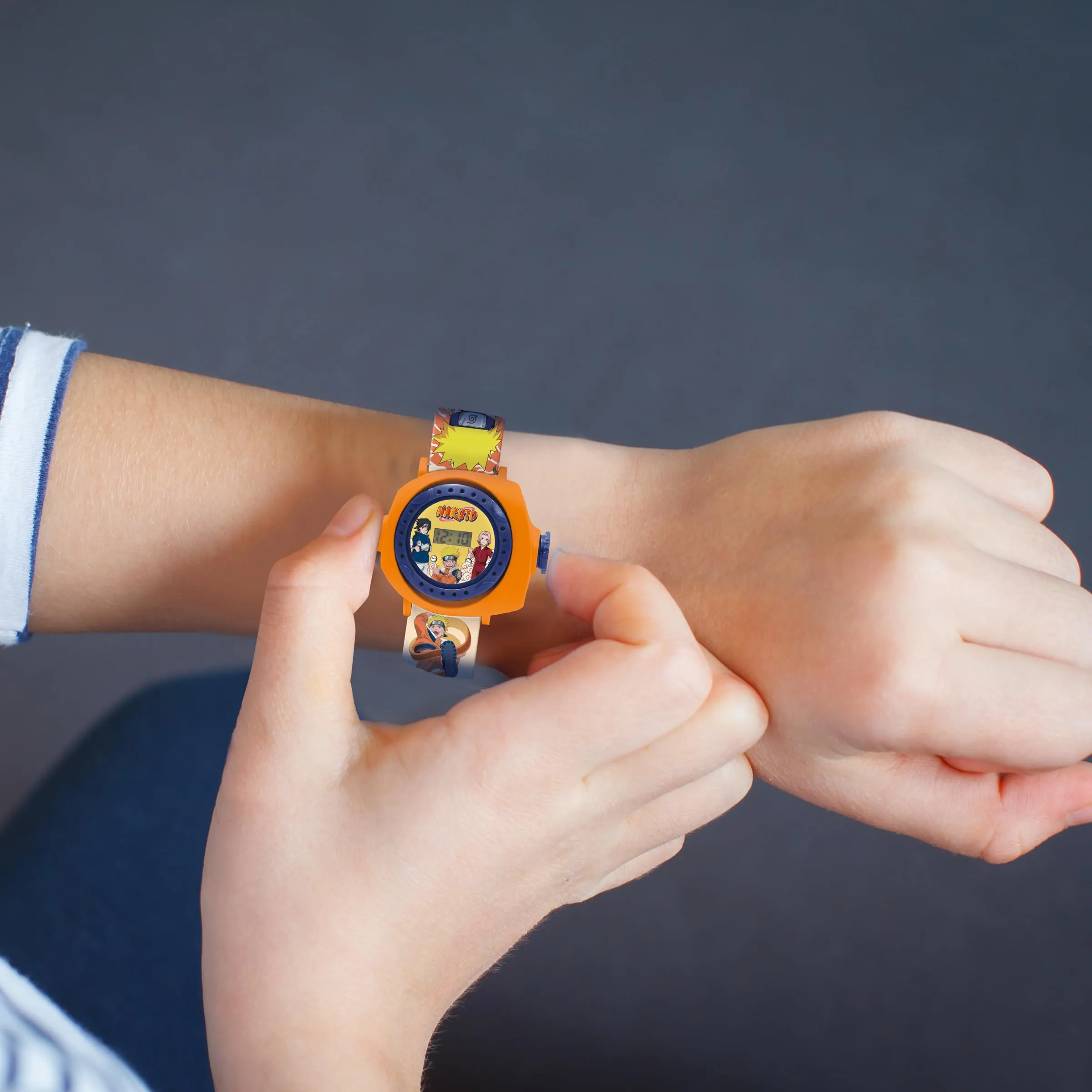 Lexibook Naruto DMW050NA Orologio da polso digitale con proiezioni per bambini - immagine 6