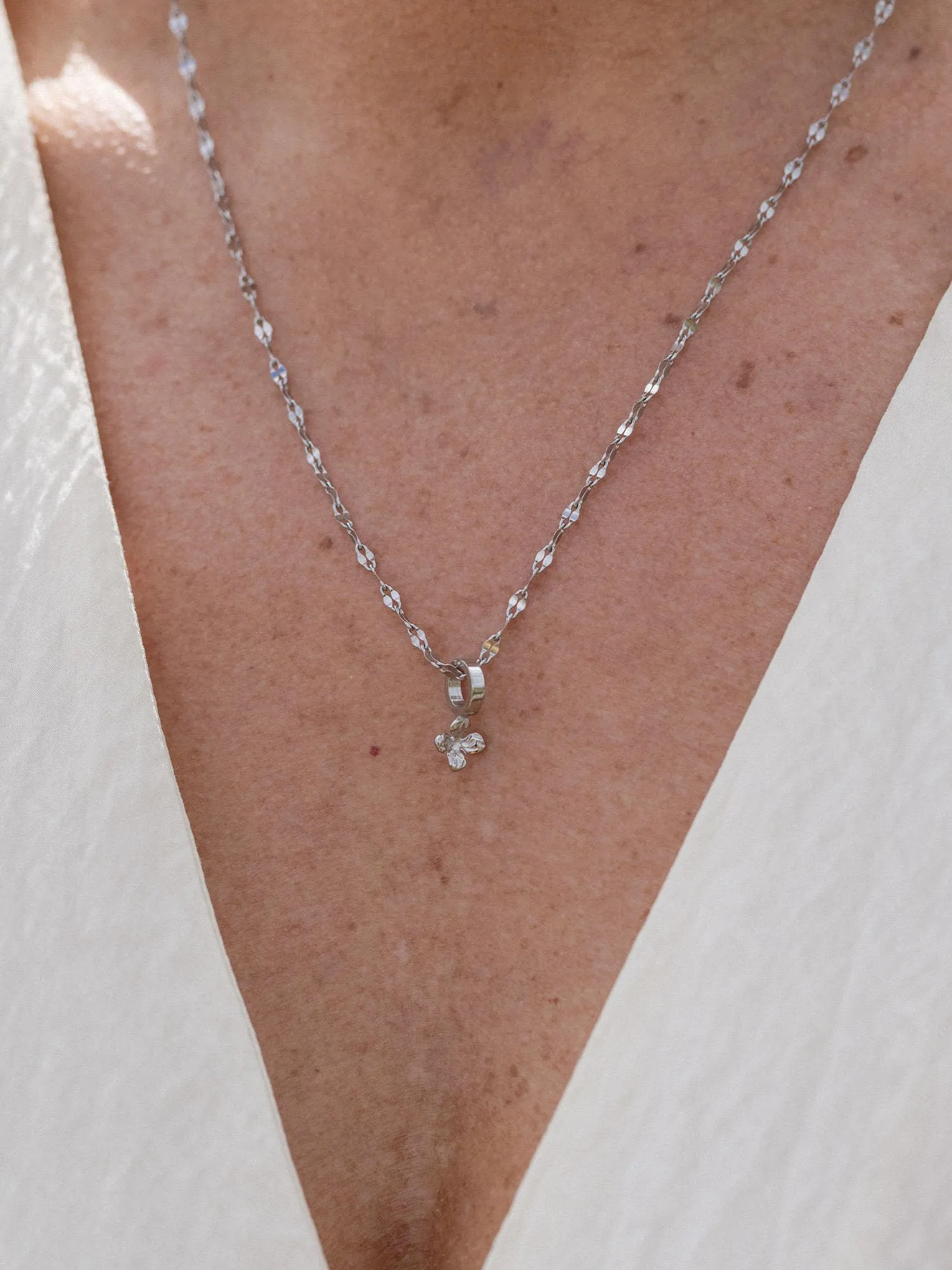 Purelei Birth Flower Charm - February - Stainless Steel Silver - immagine 2