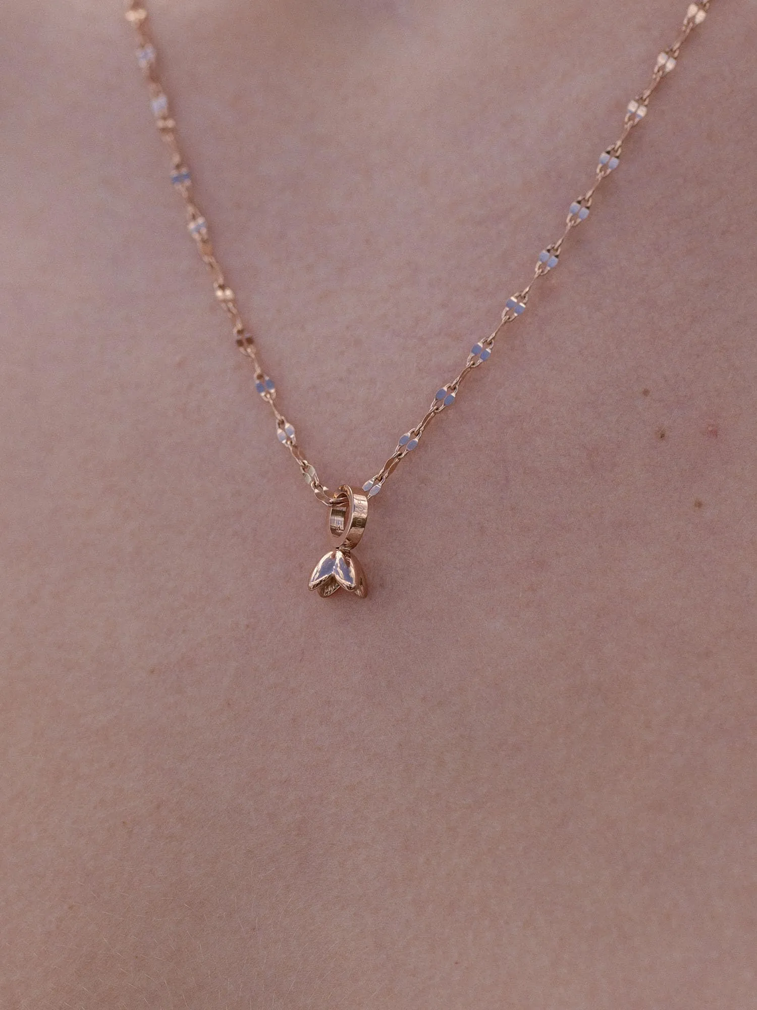 Purelei Birth Flower Charm - January Snowdrop - 18k Gold Plated Stainless Steel - Rose Gold - immagine 2