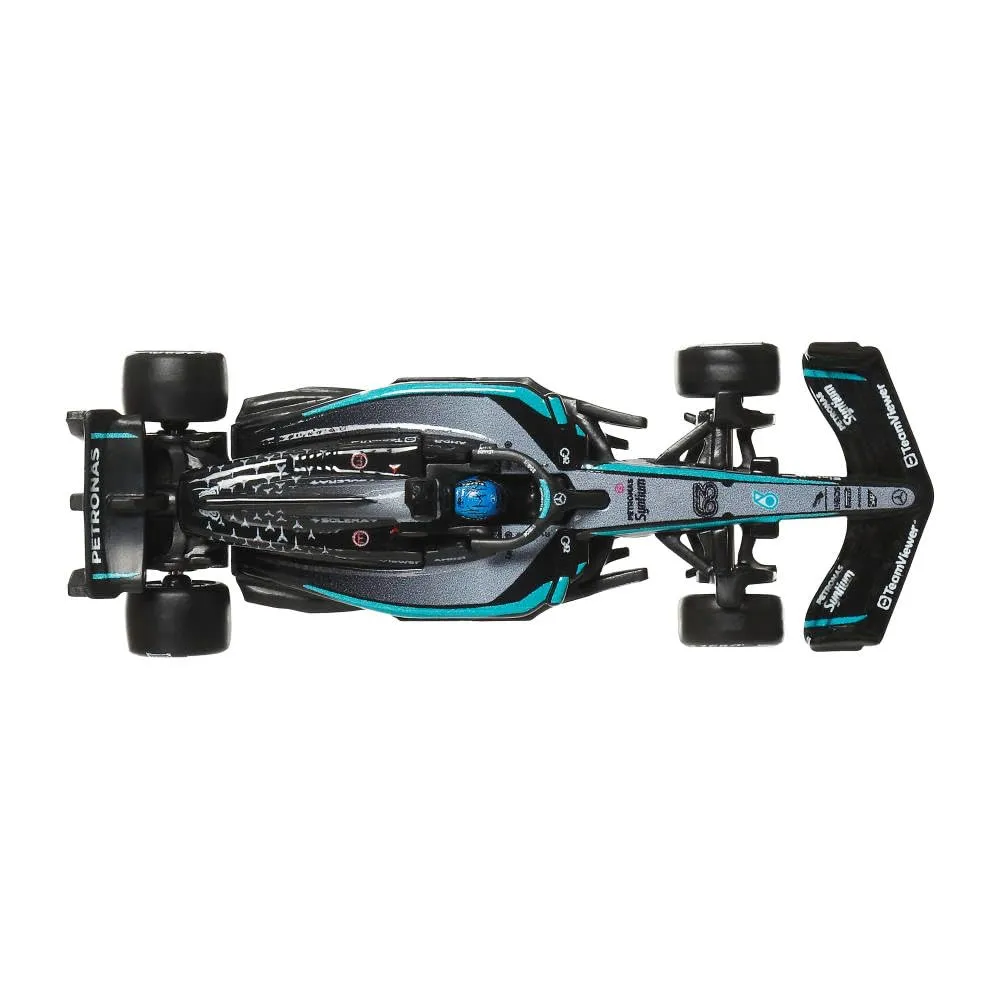 Hot Wheels Premium Formula 1 Mercedes-AMG Petronas Race Car Model - immagine 2