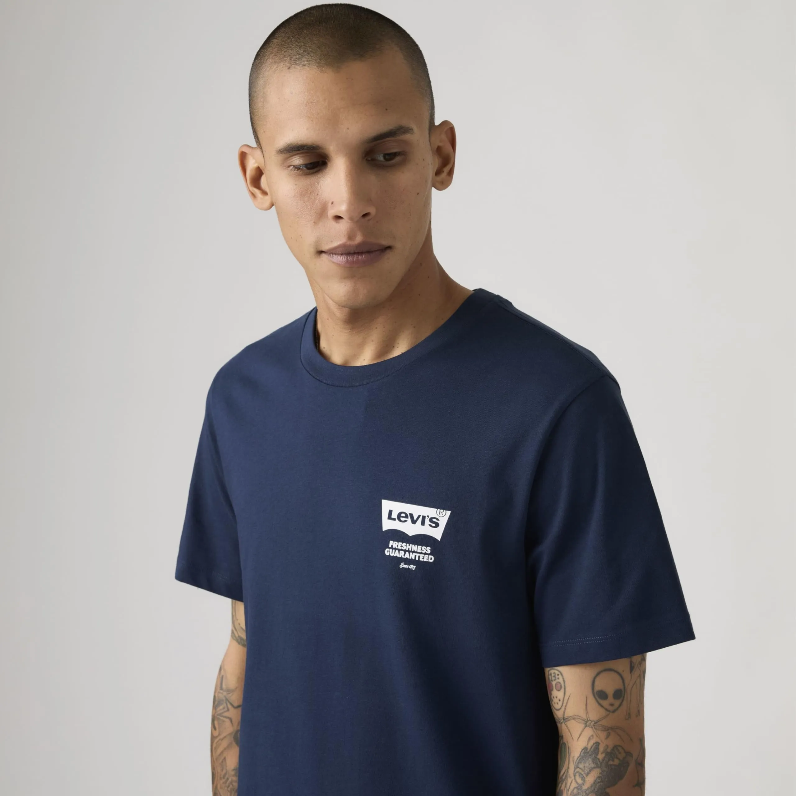 Levi's Graphic Crewneck Tee Pizza 1 Dress - immagine 4