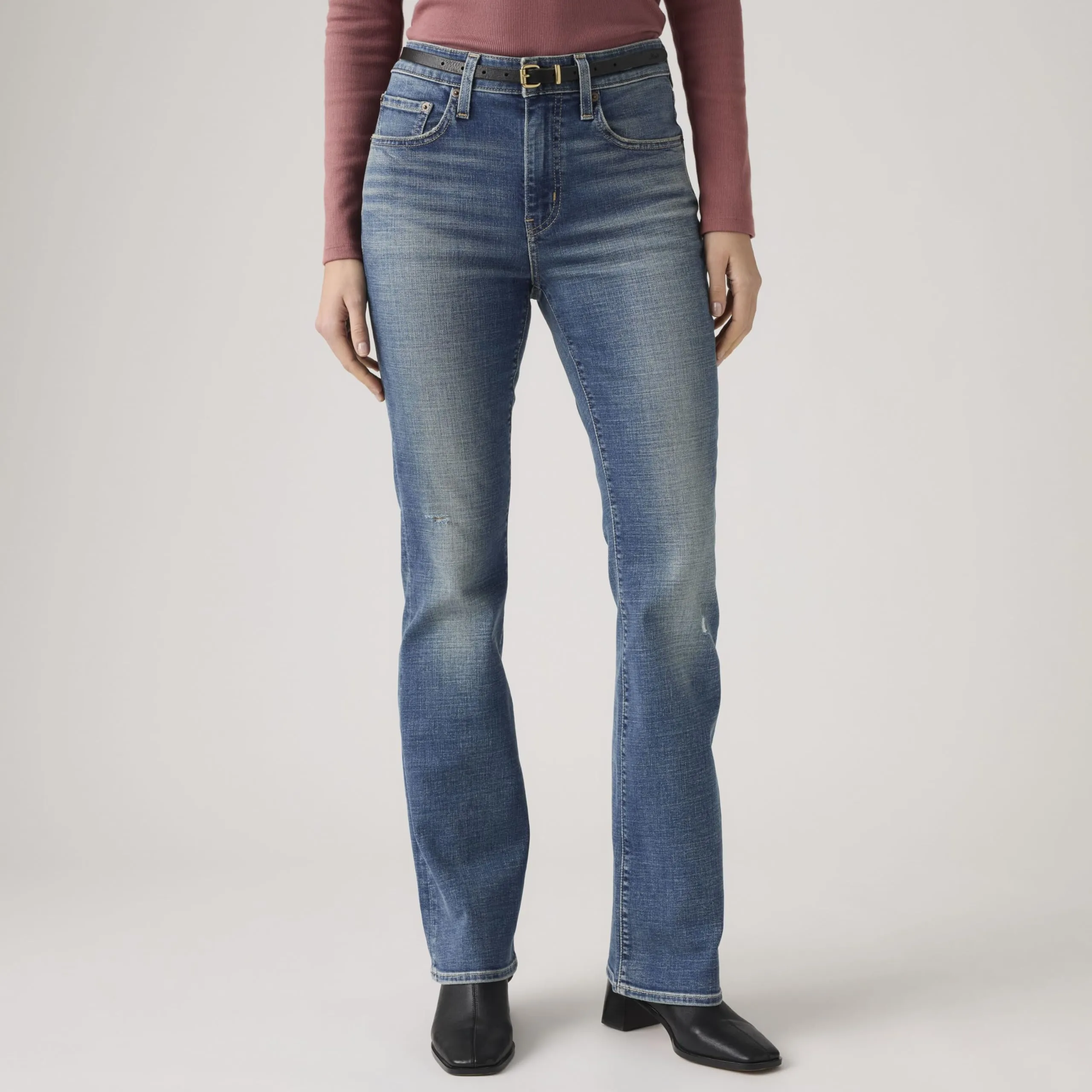 Levi's Women's 725 High Waisted Bootcut Jeans - Ducked Out, 32W/30L - immagine 5