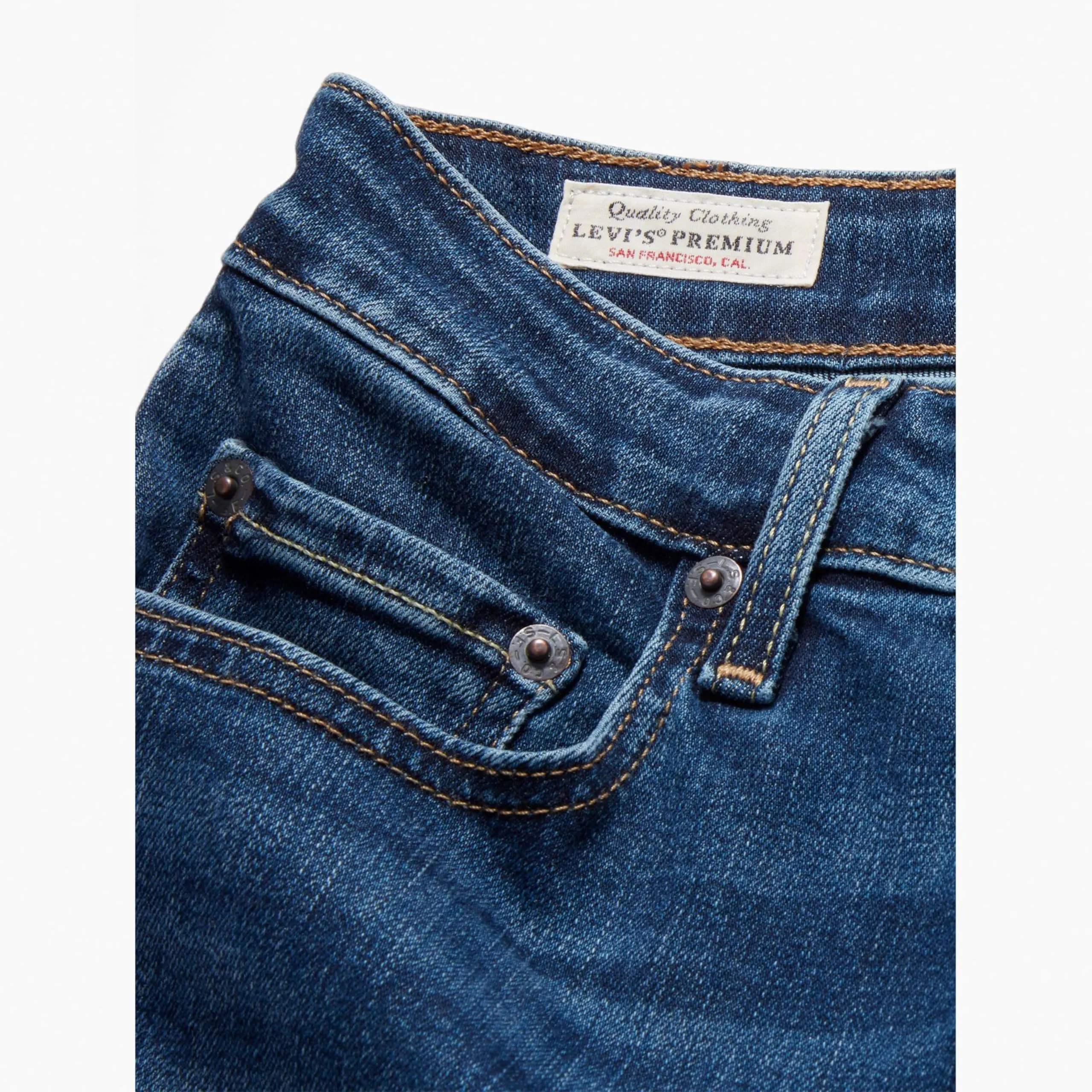 Levi's 725 High Rise Bootcut Jeans - Blue Wave Dark (23W / 30L) - immagine 11