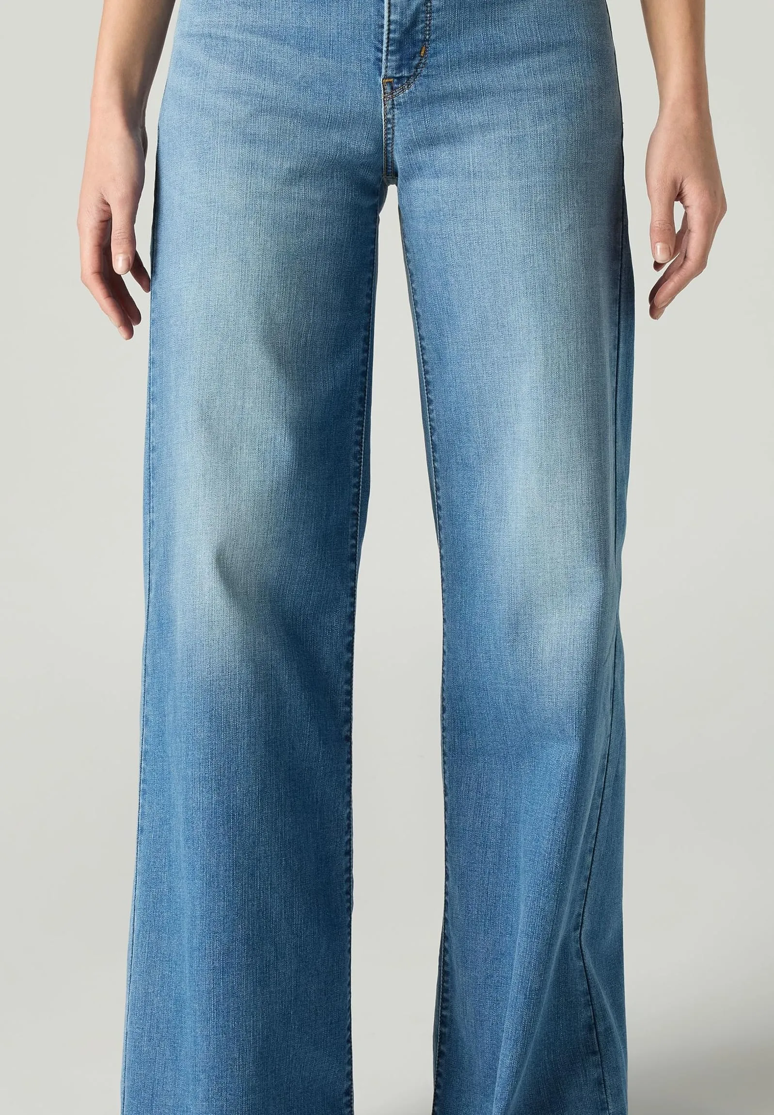 Levi's 318 Shaping Wide Leg Jeans - Cool Satisfaction - immagine 5