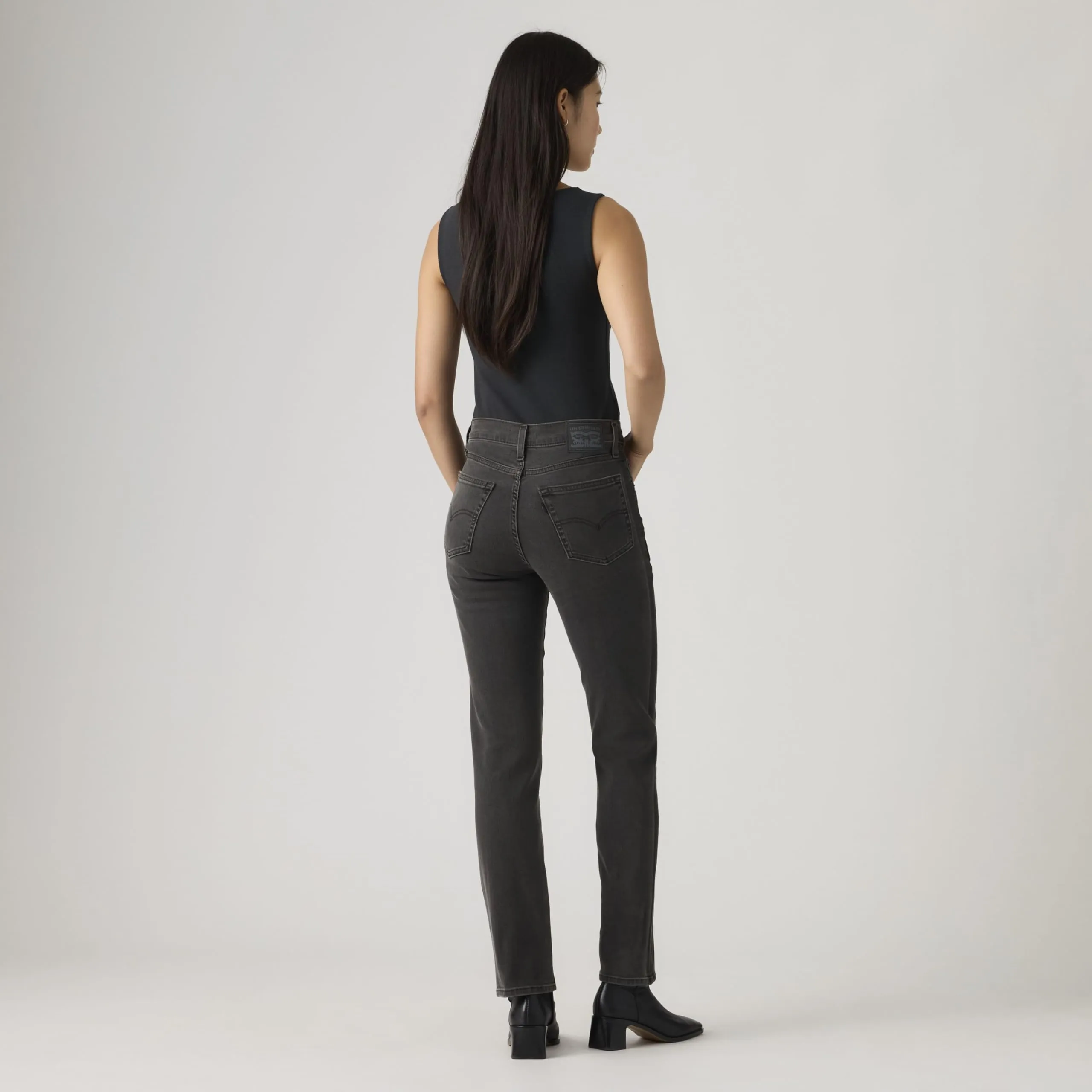 Levi's 724 High Rise Straight Beneath The Shadows - immagine 3