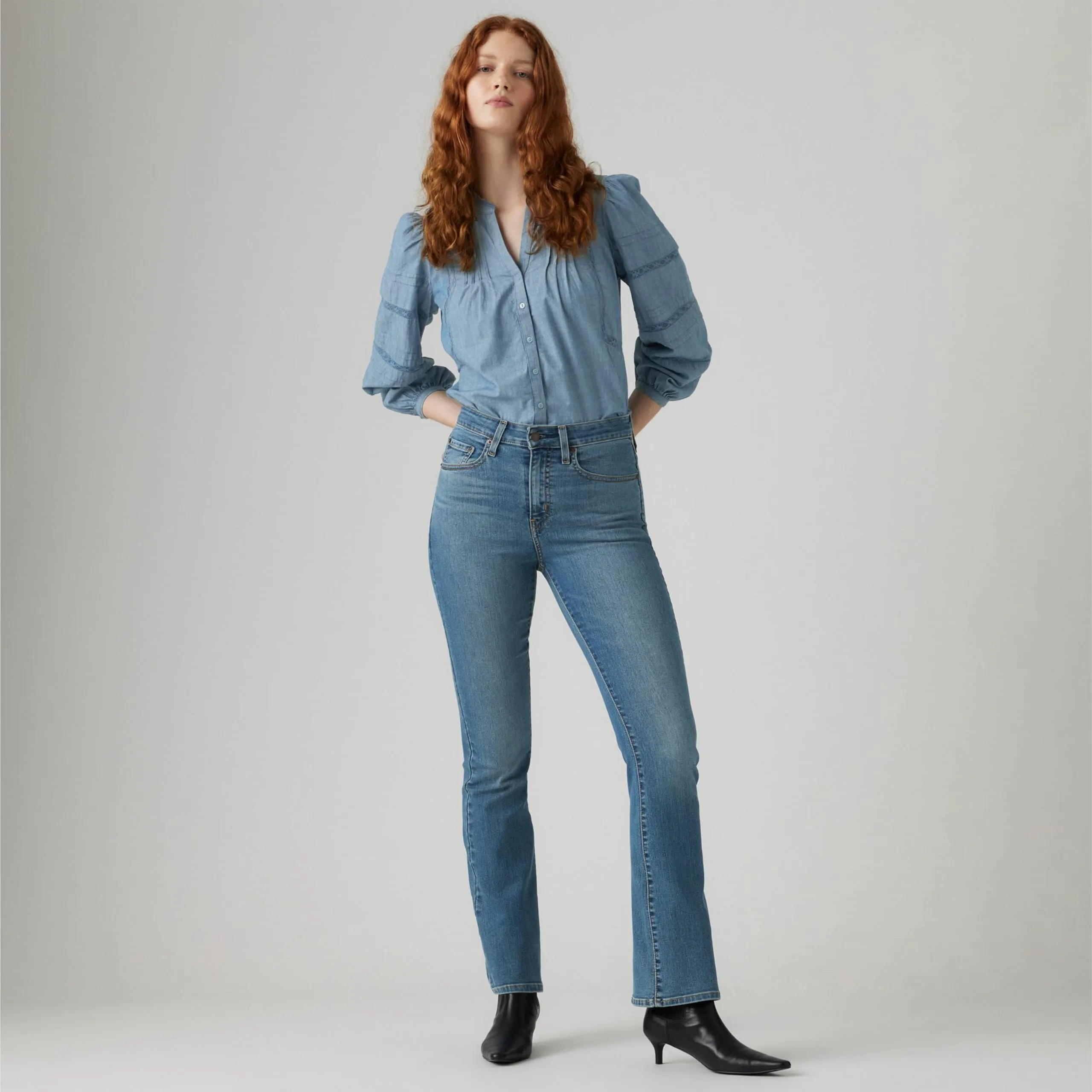 Levi's 725 High Rise Bootcut Jeans - Hint Of Tint - immagine 3