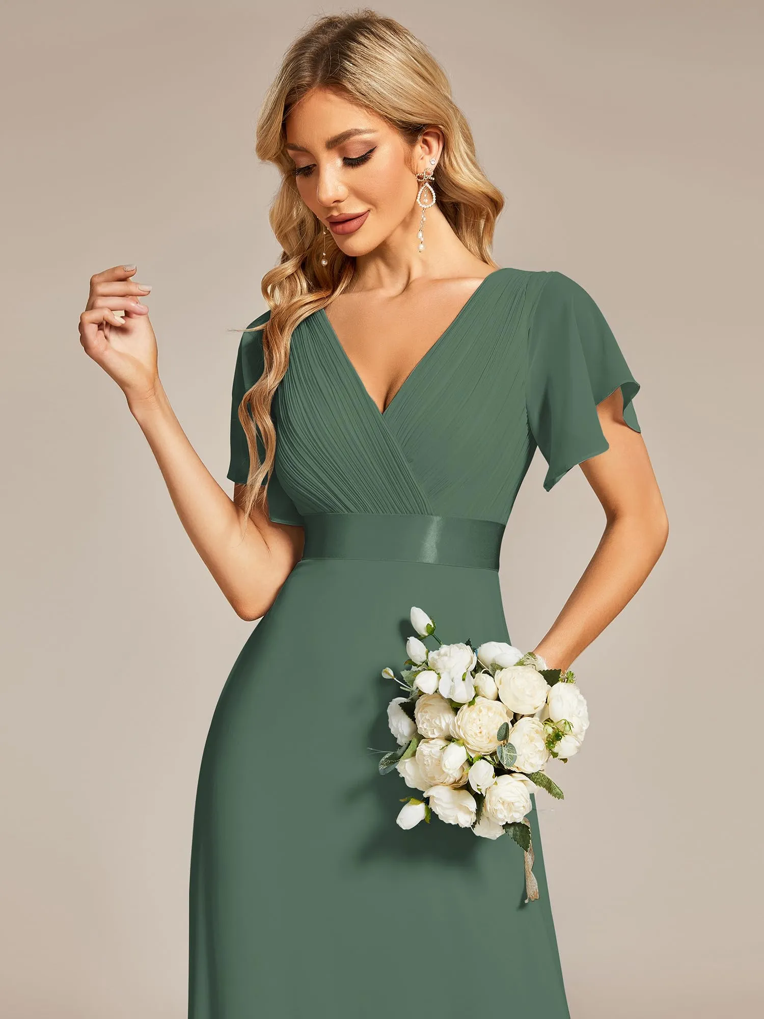 Ever-Pretty Vestito da Cerimonia Donna Scollo a V Linea ad A con Spacco Verde Eucalipto 42 - immagine 5