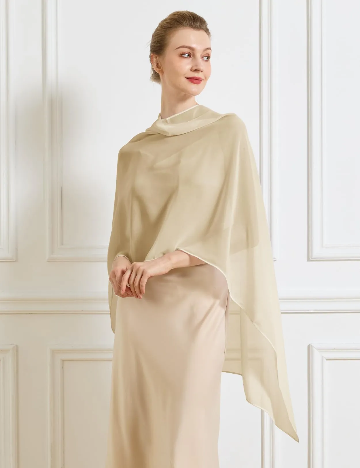 BEAUTELICATE Scialle Elegante Donna Poncho Coprispalle in Chiffon, Champagne - immagine 3