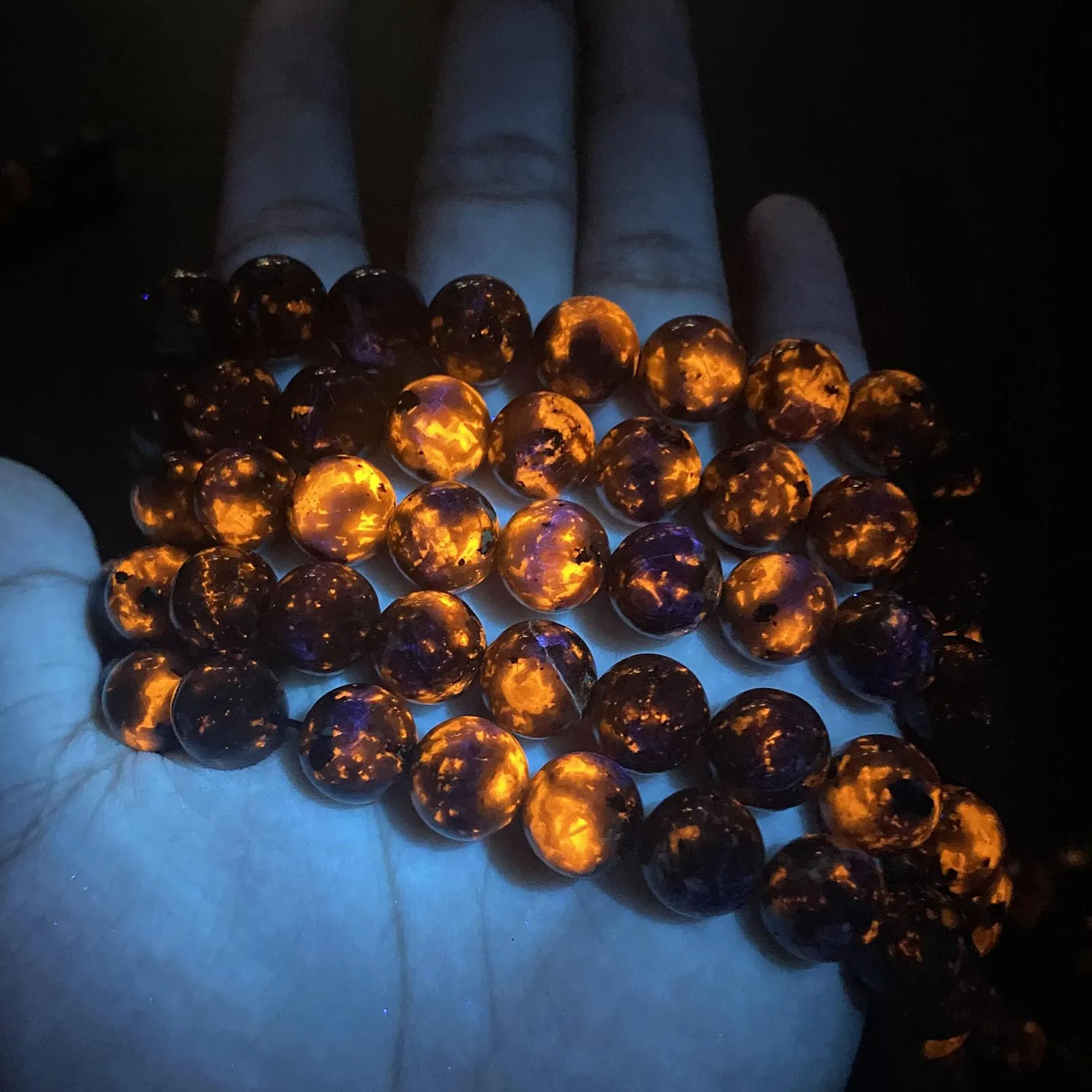 ZXYMLZI 44 Perline Rotonde in Pietra Yooperlite, 8 mm, Pietra Fiamma naturale per Gioielli Fai da Te - immagine 4