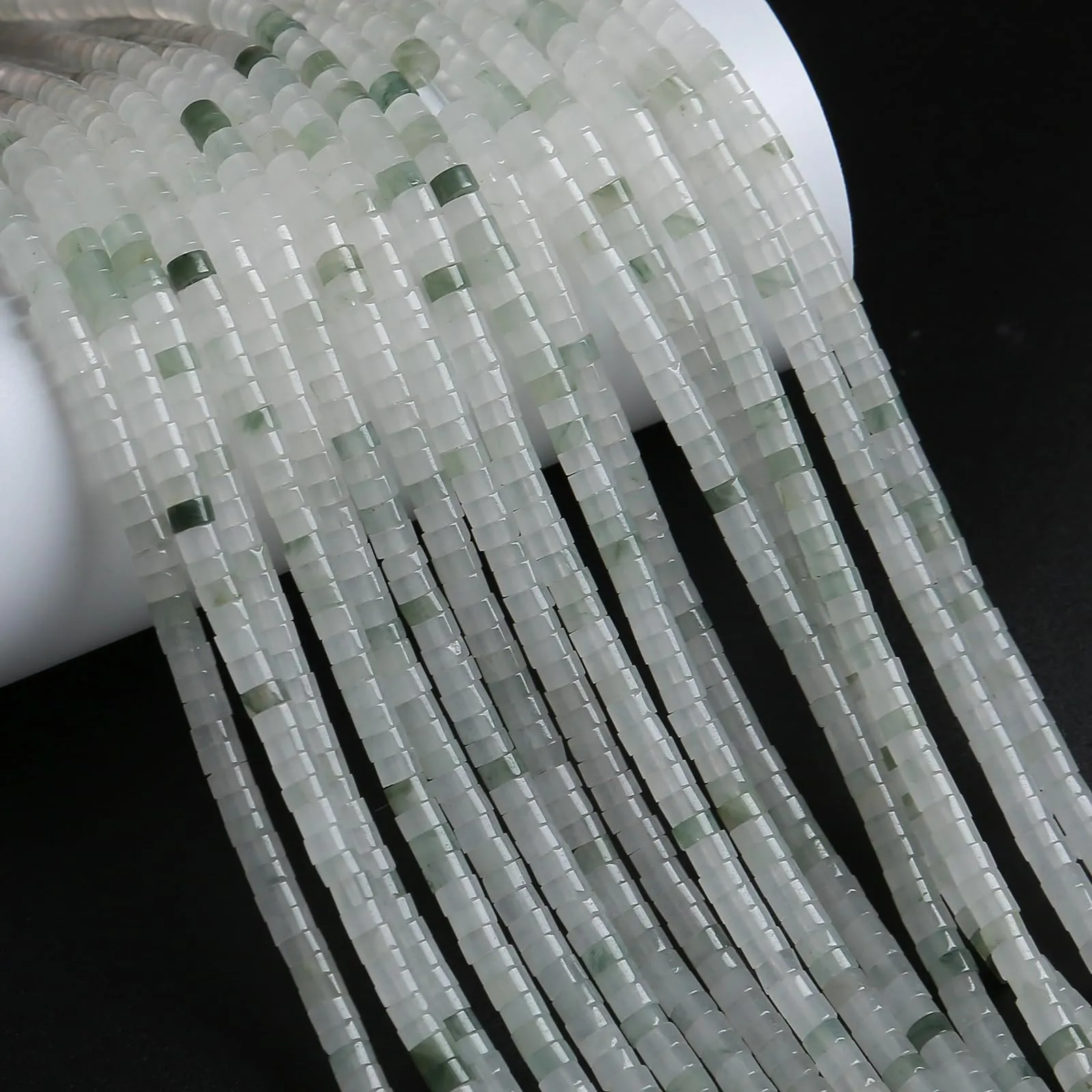 ZXYMLZI 150 Perline in Giada Verde Ghiaccio Naturale, Forma a Tubo 2x4 mm, per Creazione di Gioielli - immagine 2