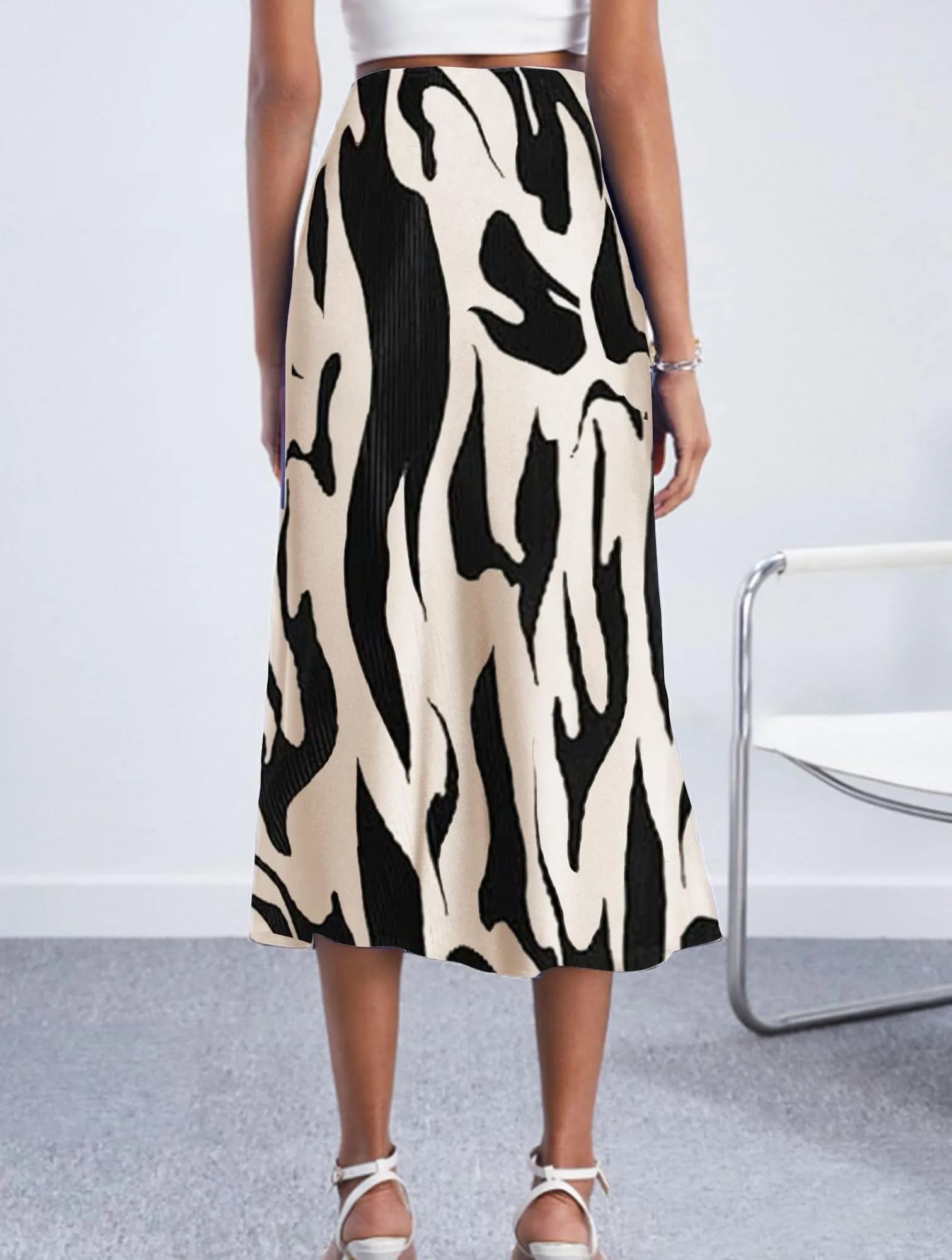 Koerye Gonna Donna Lunga in Raso Elastica Vintage Avvolgente - immagine 5