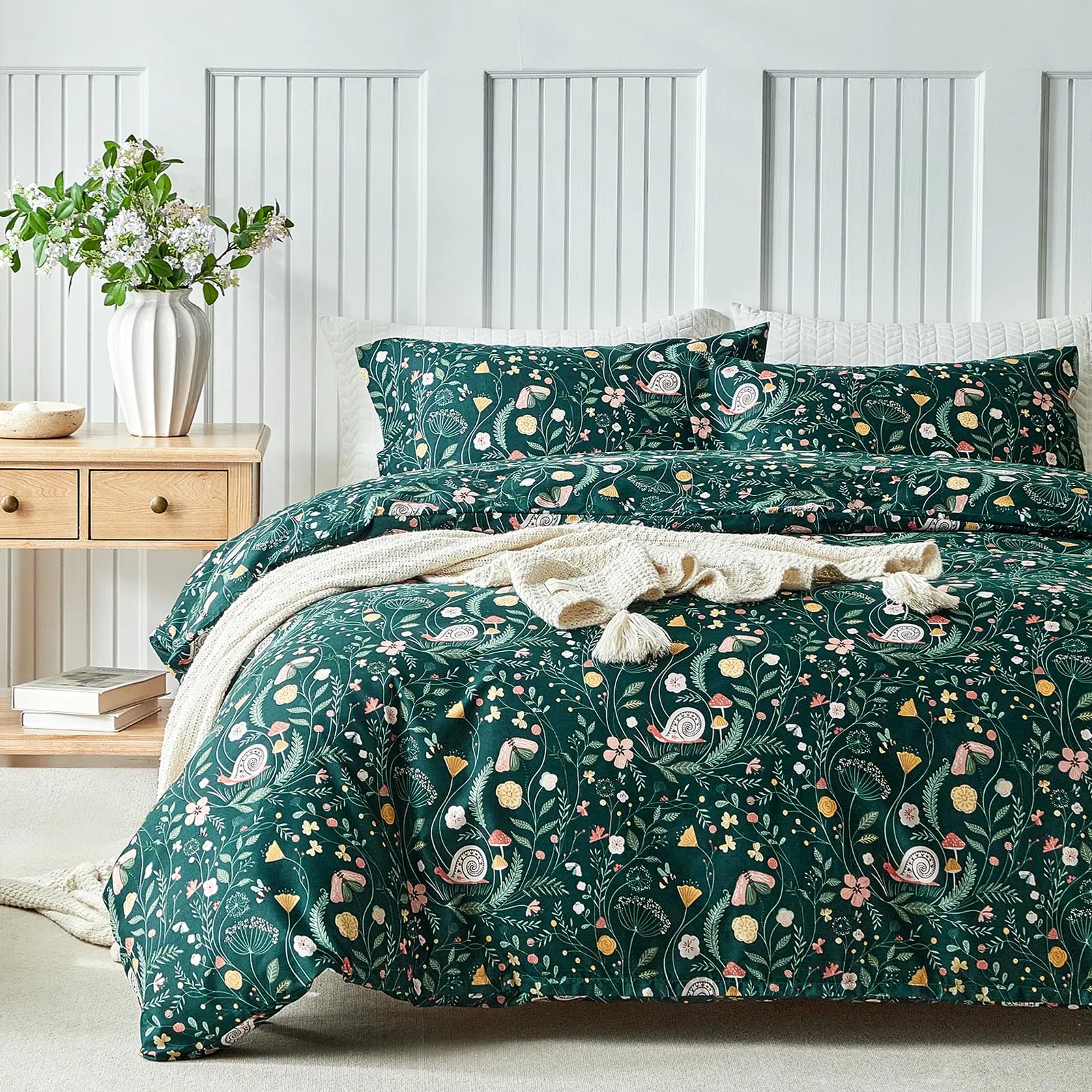 Tokokimo Set Copripiumino Matrimoniale 3 Pezzi, Motivo Mondo Insetti in Microfibra, 240x220 cm con 2 Federe 50x80 cm, Verde Scuro - immagine 1