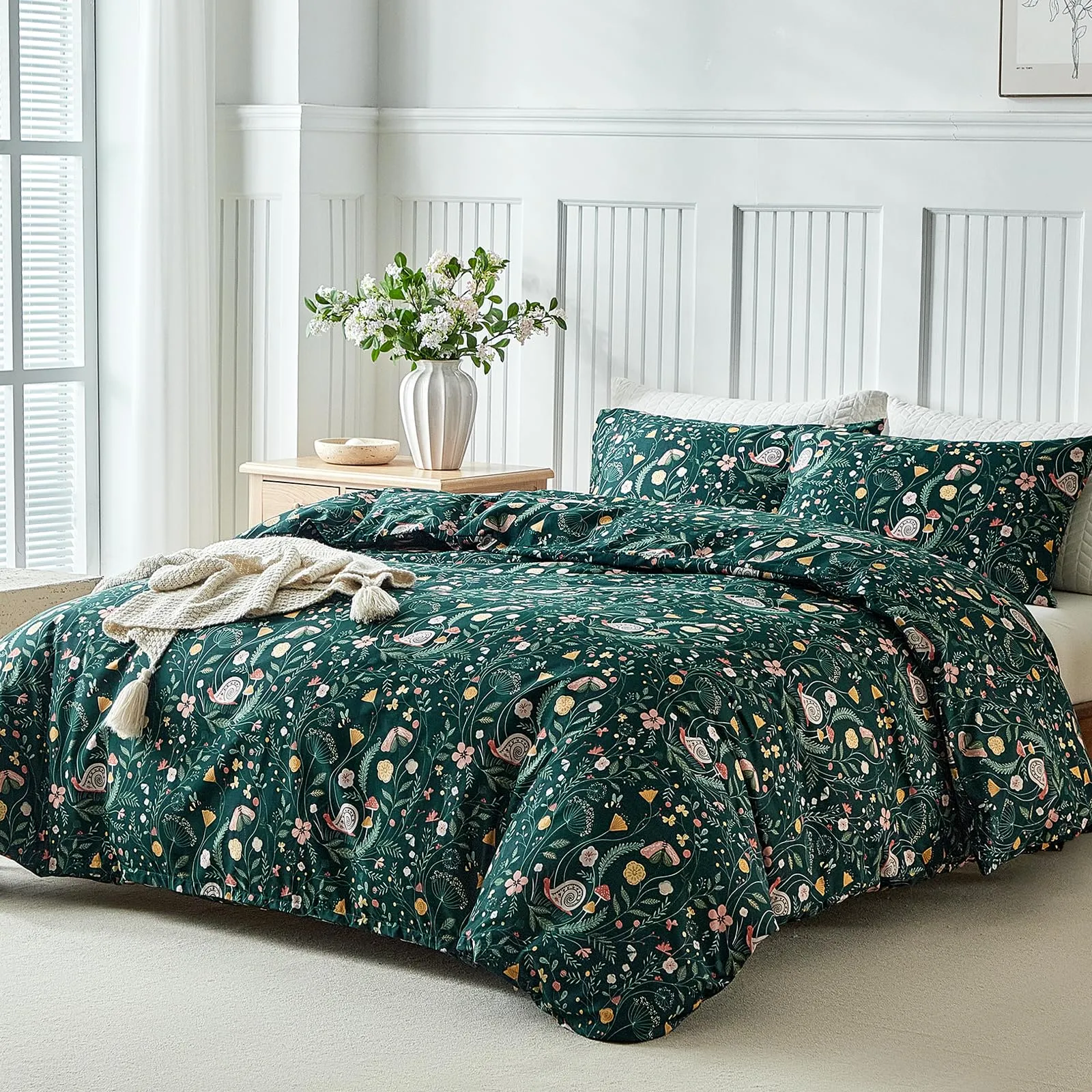 Tokokimo Set Copripiumino Matrimoniale 3 Pezzi, Motivo Mondo Insetti in Microfibra, 240x220 cm con 2 Federe 50x80 cm, Verde Scuro - immagine 2