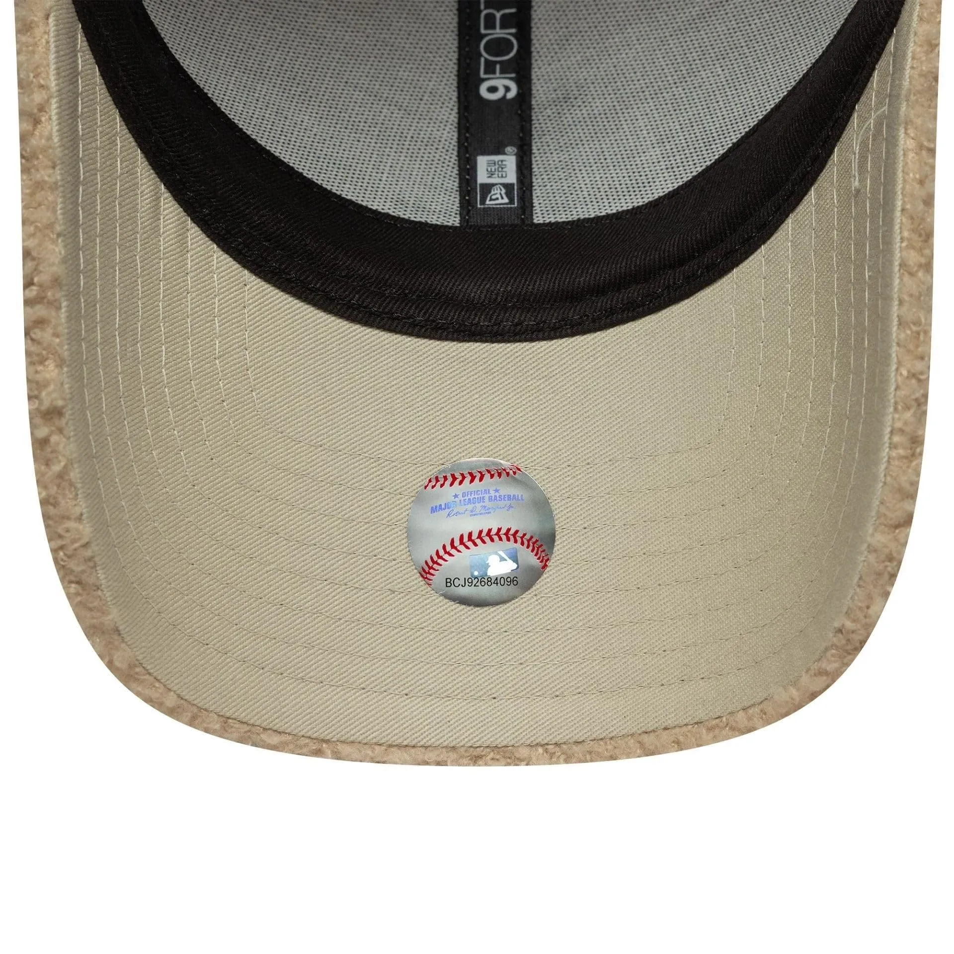 New Era Los Angeles Dodgers 9Forty Donna Borg Teddy Cap Beige - immagine 5