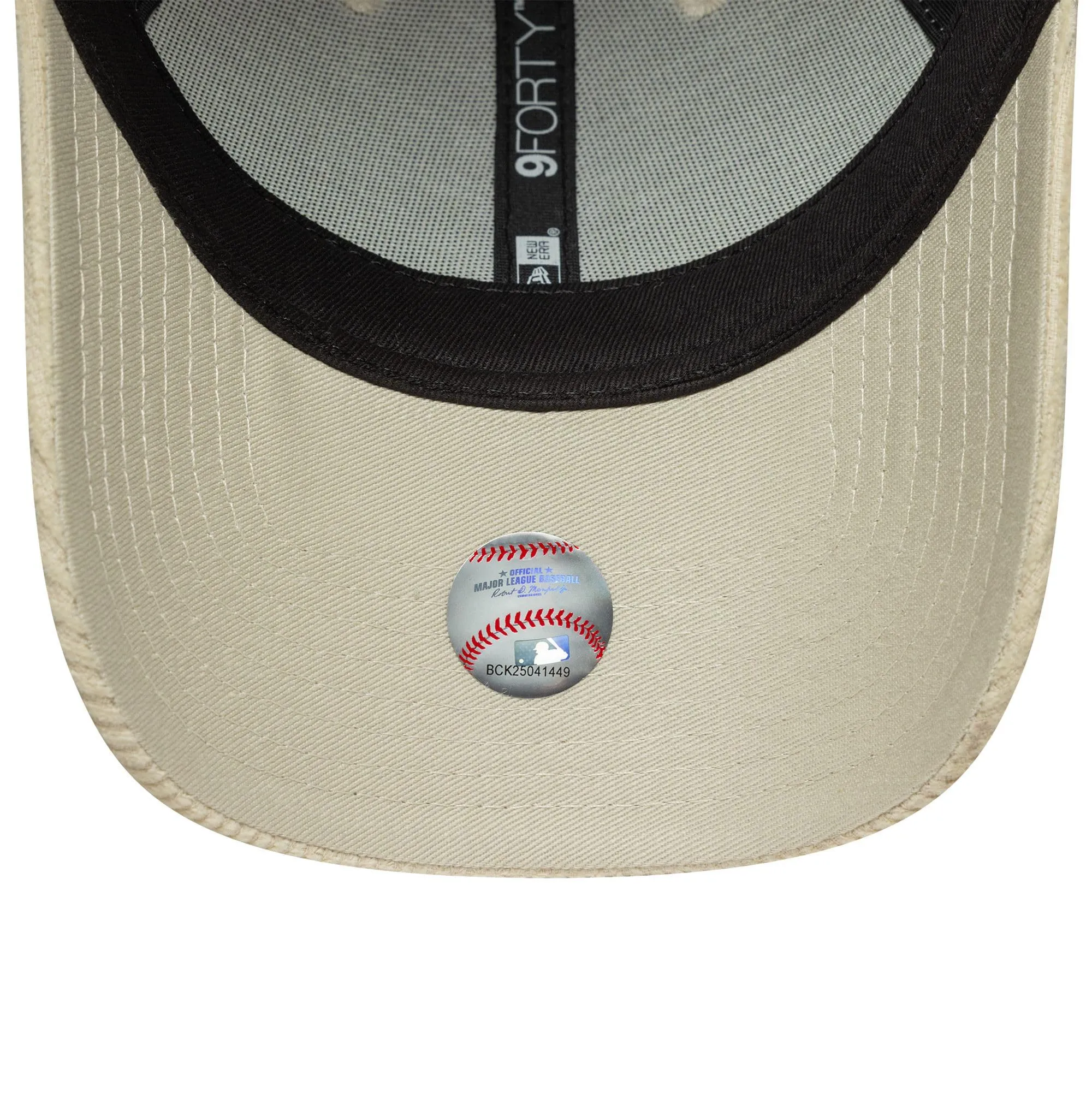 New Era New York Yankees 9Forty Cappello Donna Corda Beige - immagine 5