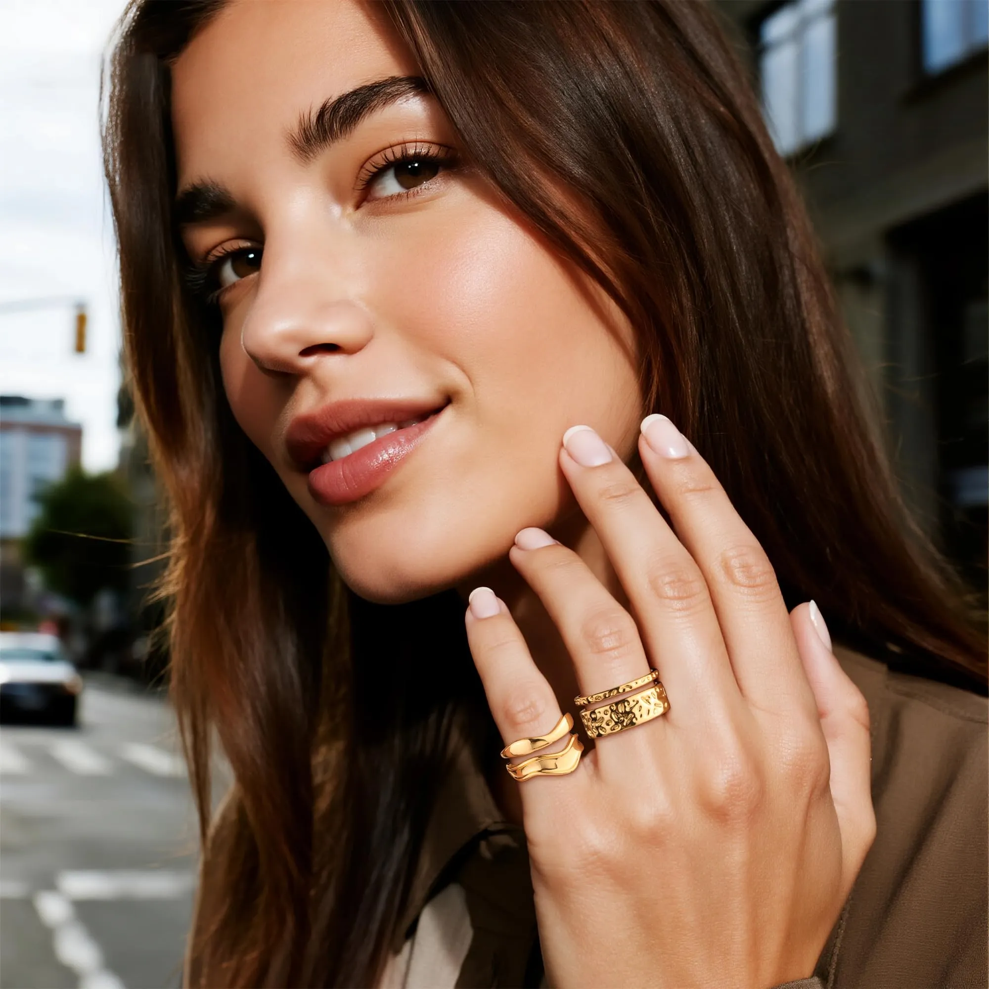 ALEXCRAFT Anello Oro 18K Placcato Aperto Doppio Strato Martellato Unisex R0356 - immagine 3