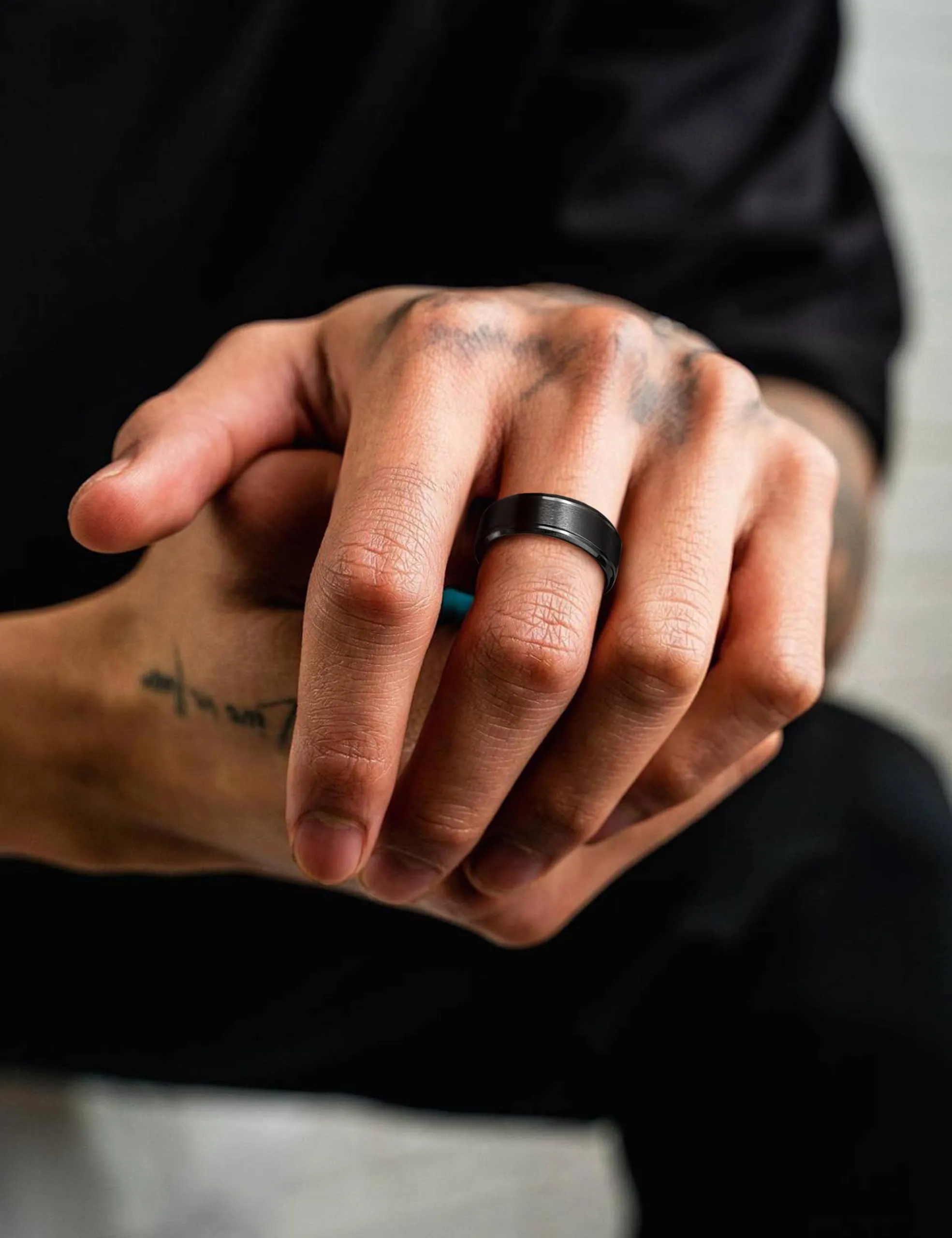 CASSIECA Anello in Tungsteno Nero per Uomo e Donna, 8mm, Misura 52 - immagine 3