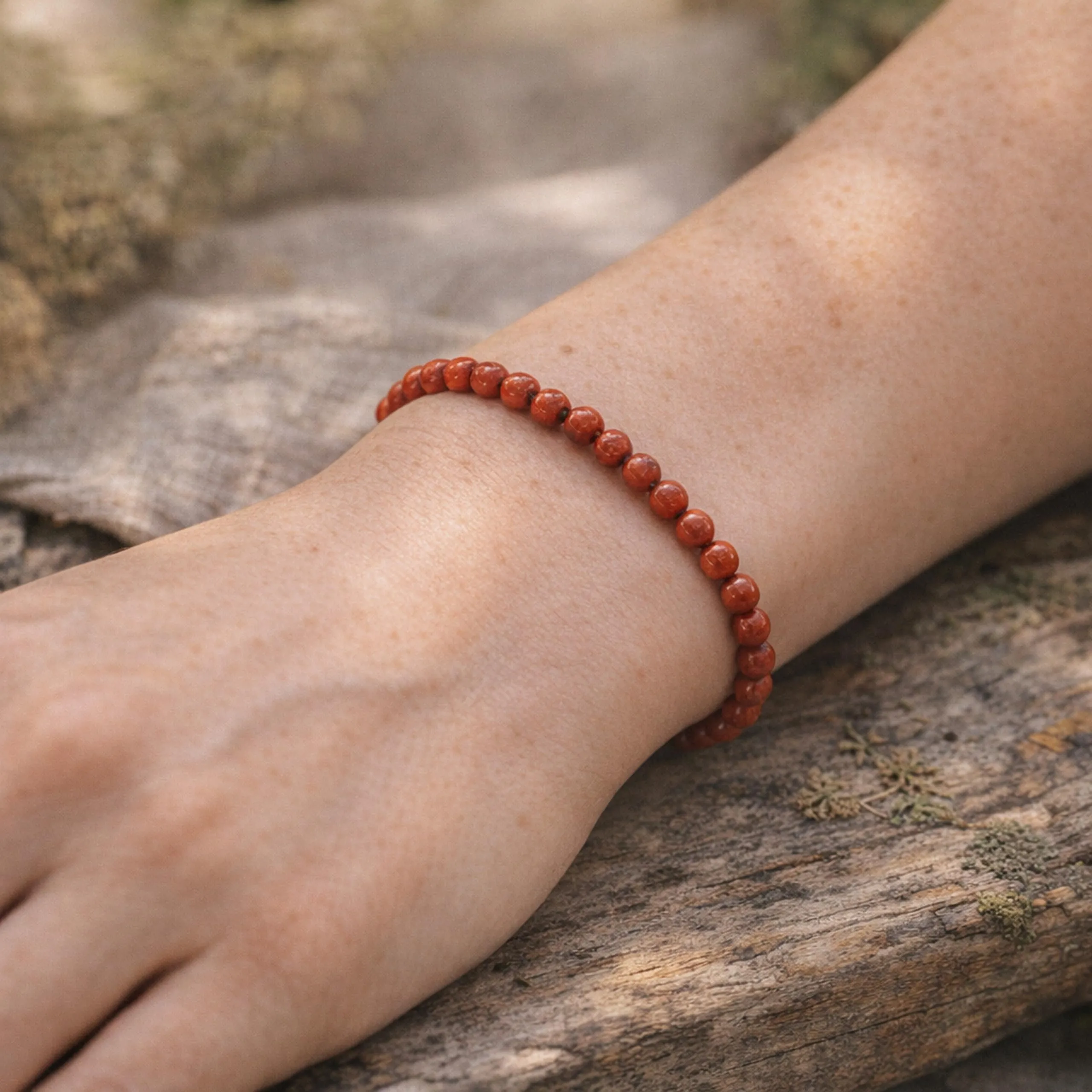 Lebensquelle Plus Mini Bracciale in Diaspro Rosso, Perline 4-5 mm - immagine 2