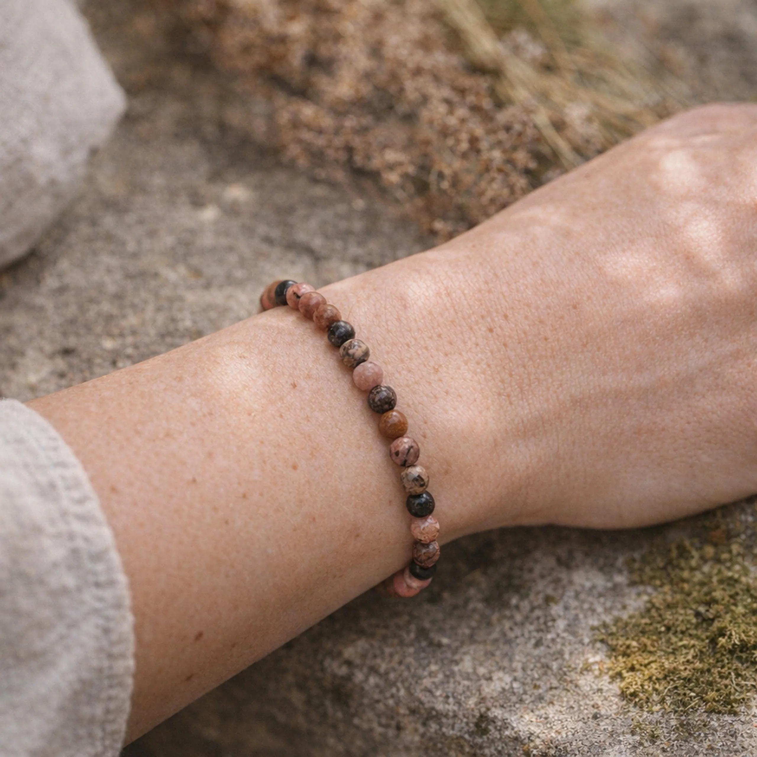Lebensquelle Plus Mini Bracciale in Rodonite, Perline 4-5 mm, 19 cm - immagine 2