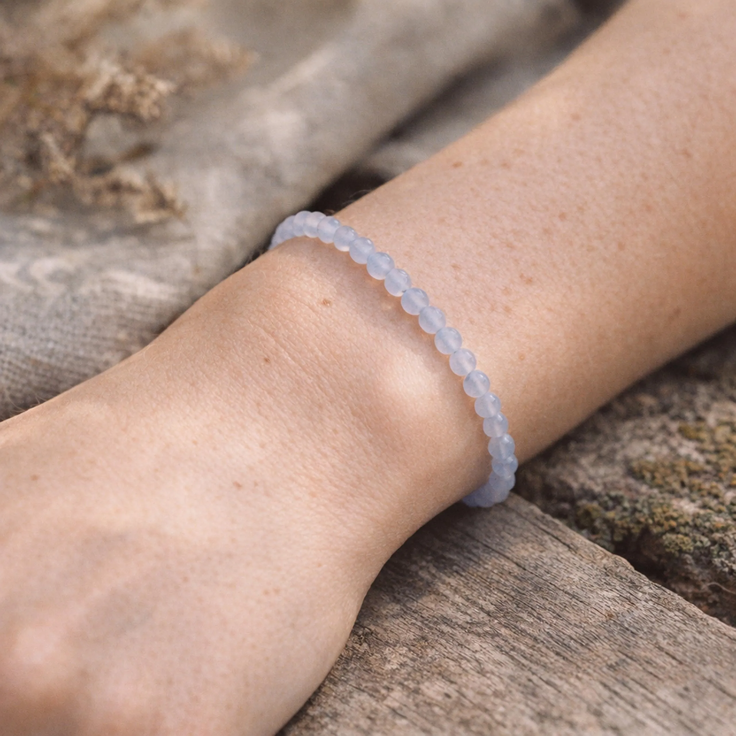 Lebensquelle Plus Mini bracciale con perline 4-5 mm, Calcedonio blu - immagine 2