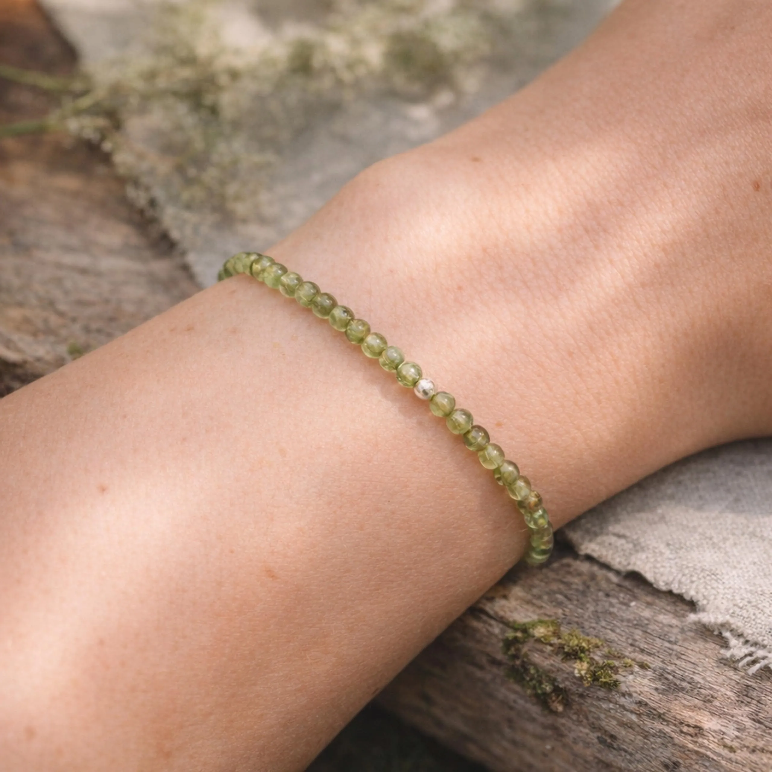 Lebensquelle Plus Bracciale in Peridoto e Argento 925, sfere 4 mm, 19 cm - immagine 2