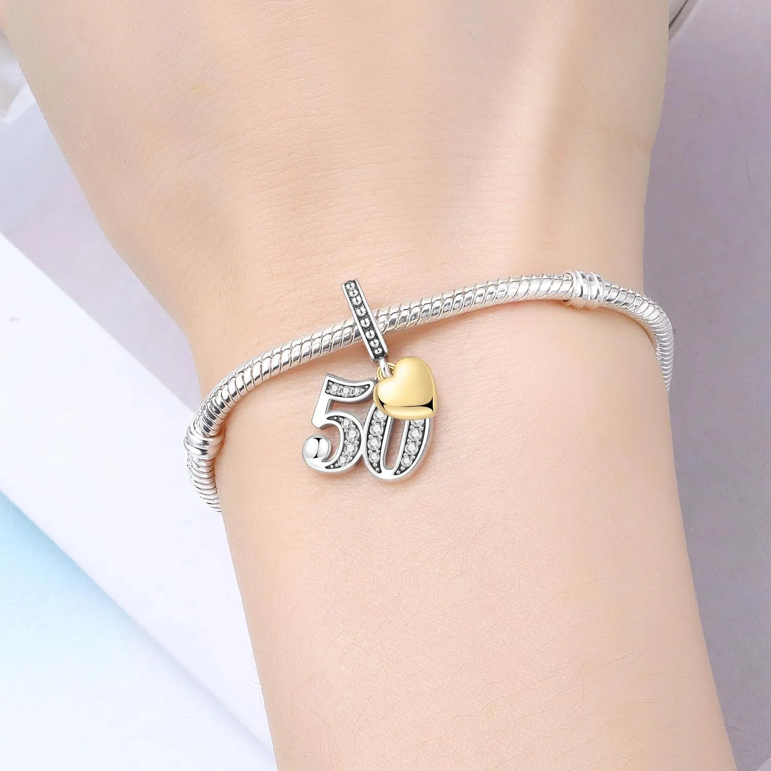 PANPOKI Ciondoli Numerici in Argento 925 con Cuore Placcato Oro 18K e Zirconi - immagine 2