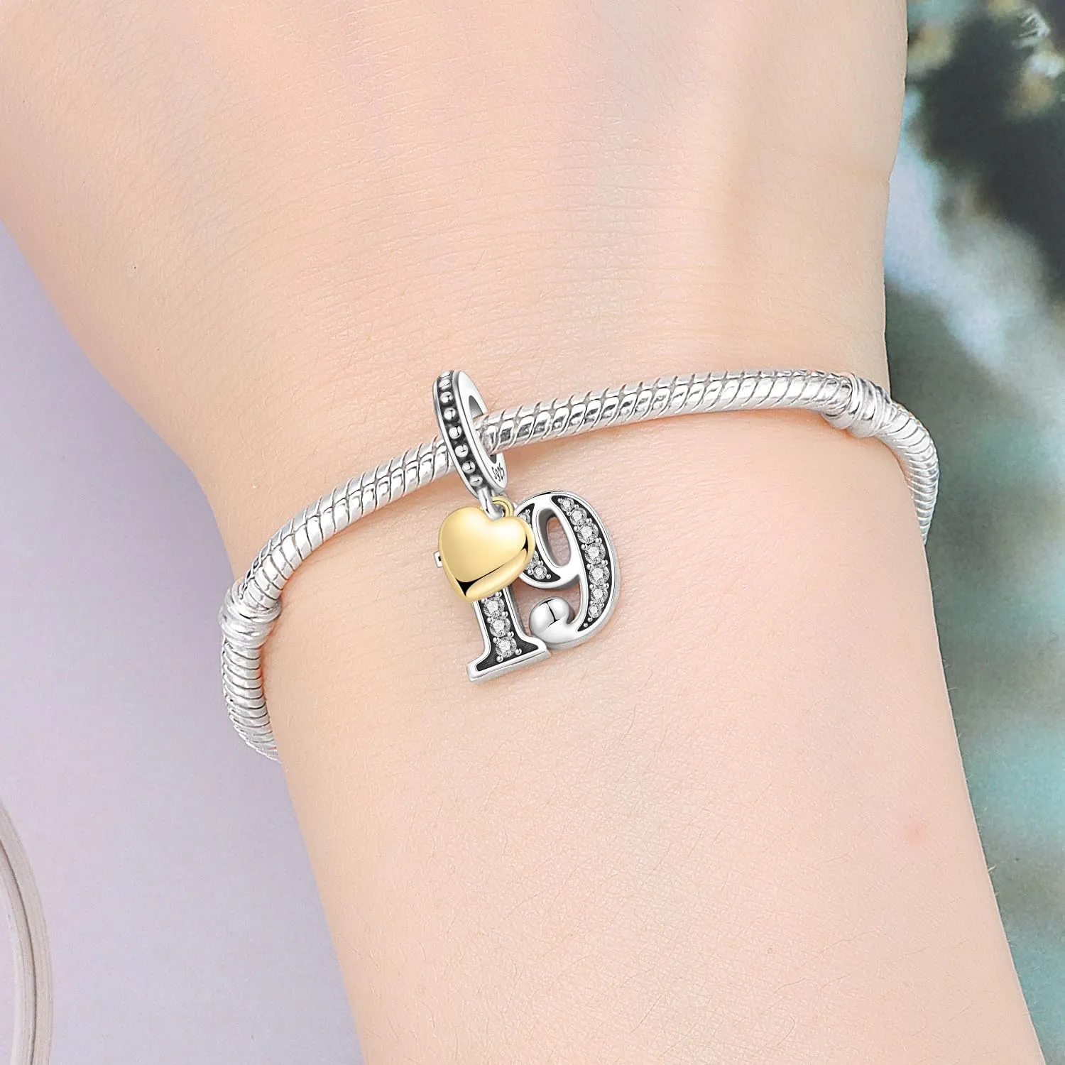 PANPOKI Ciondolo numero in argento Sterling 925 con zirconia cubica e cuore placcato oro 18 carati per braccialetti e collane - immagine 5