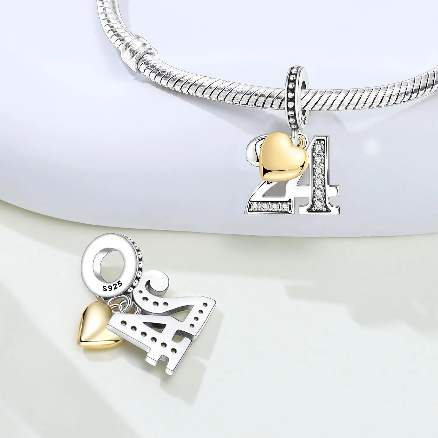 PANPOKI Ciondolo numero in argento Sterling 925, zirconia cubica e cuore placcato oro 18k per braccialetti e collane - immagine 2